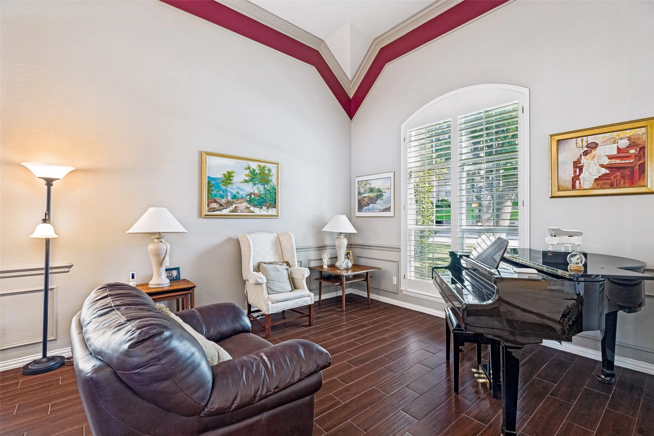 Single Family Residence For Sale in Collin County , 1412 Greenbriar Drive, Allen, Texas 75013, 4 Bedroom, 4 Bathroom, 3 Garage spaces, 3,739 Sqft, built in 1998, mls#21325827, Real Estate Agent in Allen, Homes For Sale in Collin county, Homes For Sale in Allen, Realtor in Allen Texas, Real Estate Brokerage Independent Realty Texas, Luminita Cordes Realtor