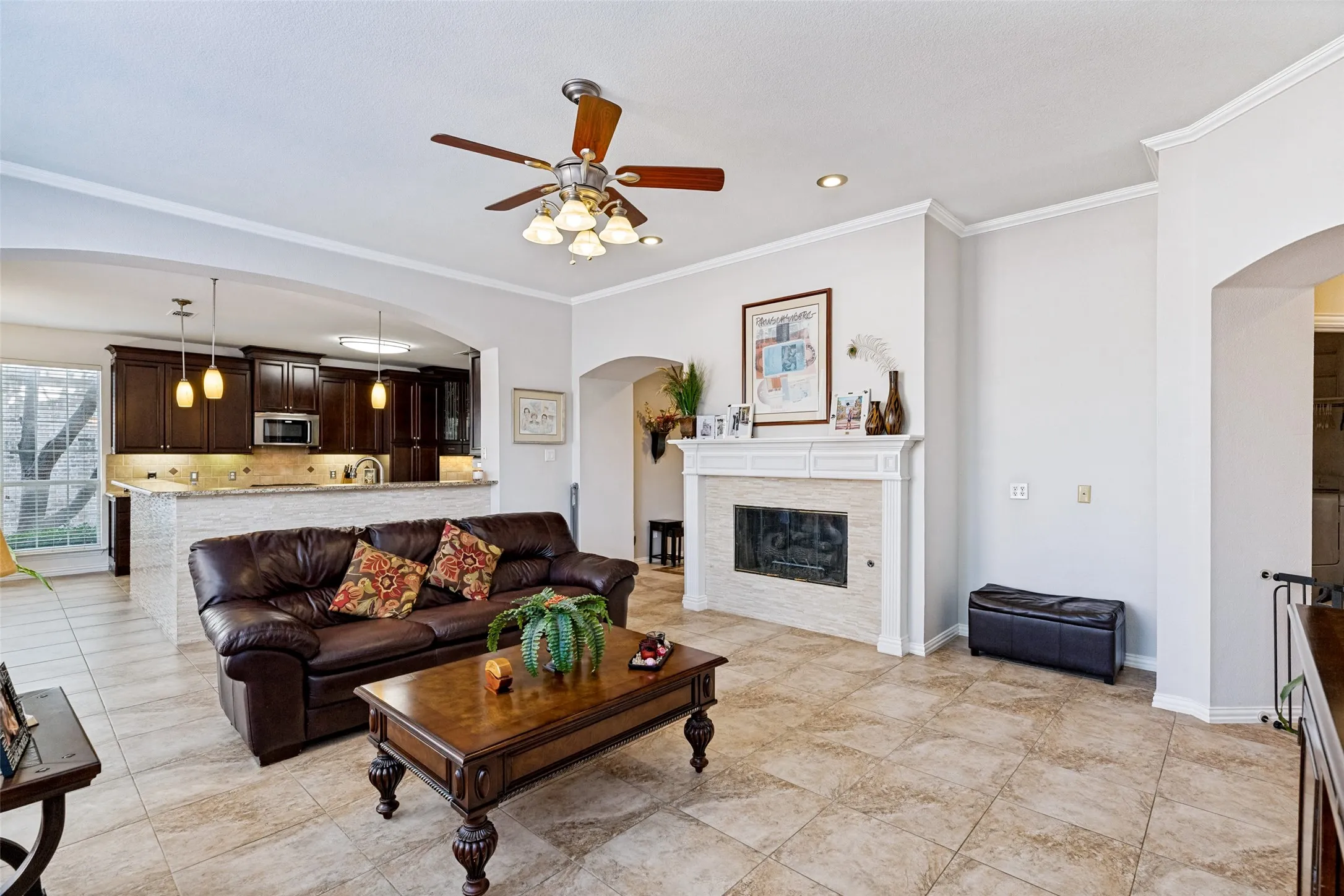 Single Family Residence For Sale in Collin County , 1412 Greenbriar Drive, Allen, Texas 75013, 4 Bedroom, 4 Bathroom, 3 Garage spaces, 3,739 Sqft, built in 1998, mls#21325827, Real Estate Agent in Allen, Homes For Sale in Collin county, Homes For Sale in Allen, Realtor in Allen Texas, Real Estate Brokerage Independent Realty Texas, Luminita Cordes Realtor