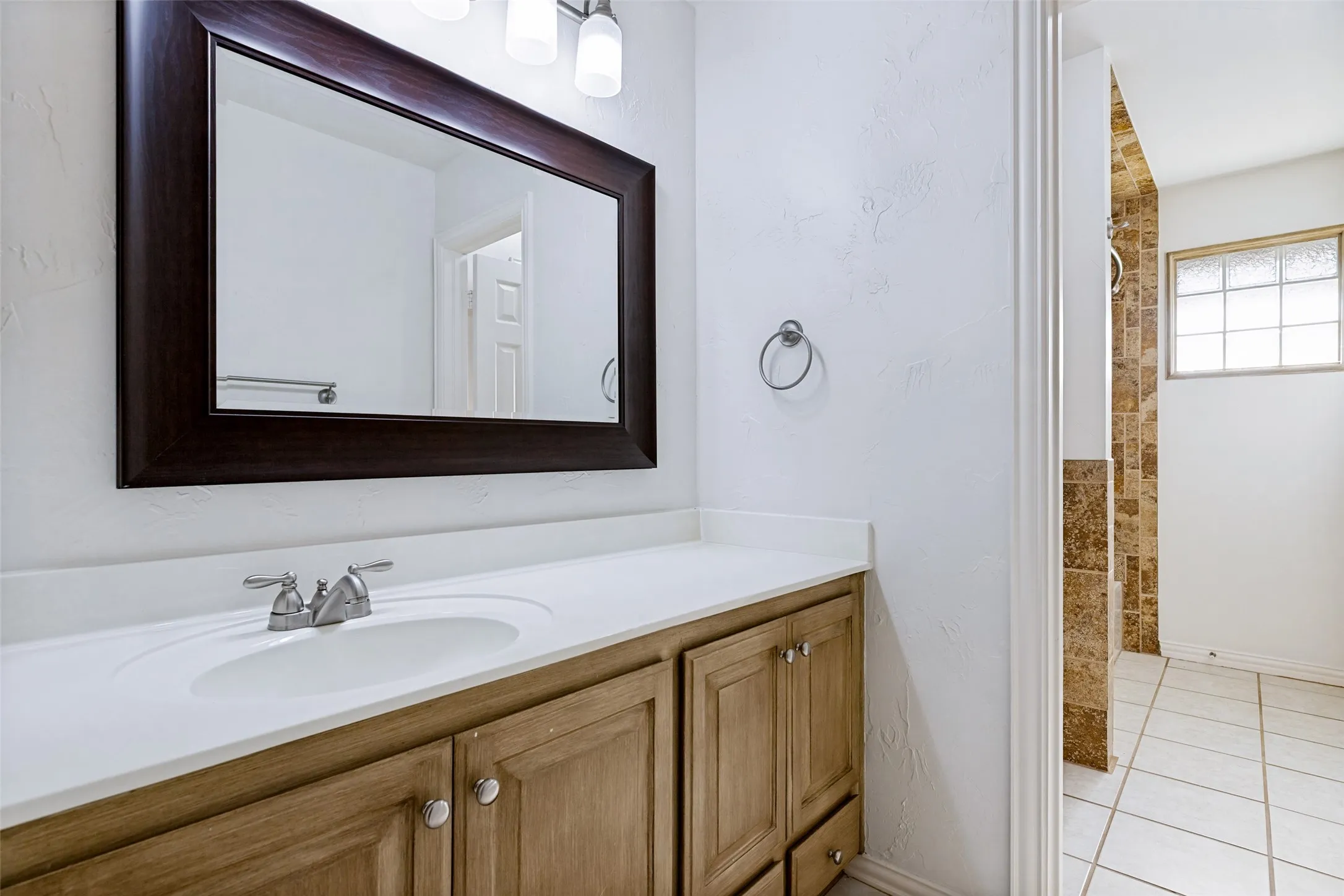 Single Family Residence For Sale in Collin County , 1412 Greenbriar Drive, Allen, Texas 75013, 4 Bedroom, 4 Bathroom, 3 Garage spaces, 3,739 Sqft, built in 1998, mls#21325827, Real Estate Agent in Allen, Homes For Sale in Collin county, Homes For Sale in Allen, Realtor in Allen Texas, Real Estate Brokerage Independent Realty Texas, Luminita Cordes Realtor