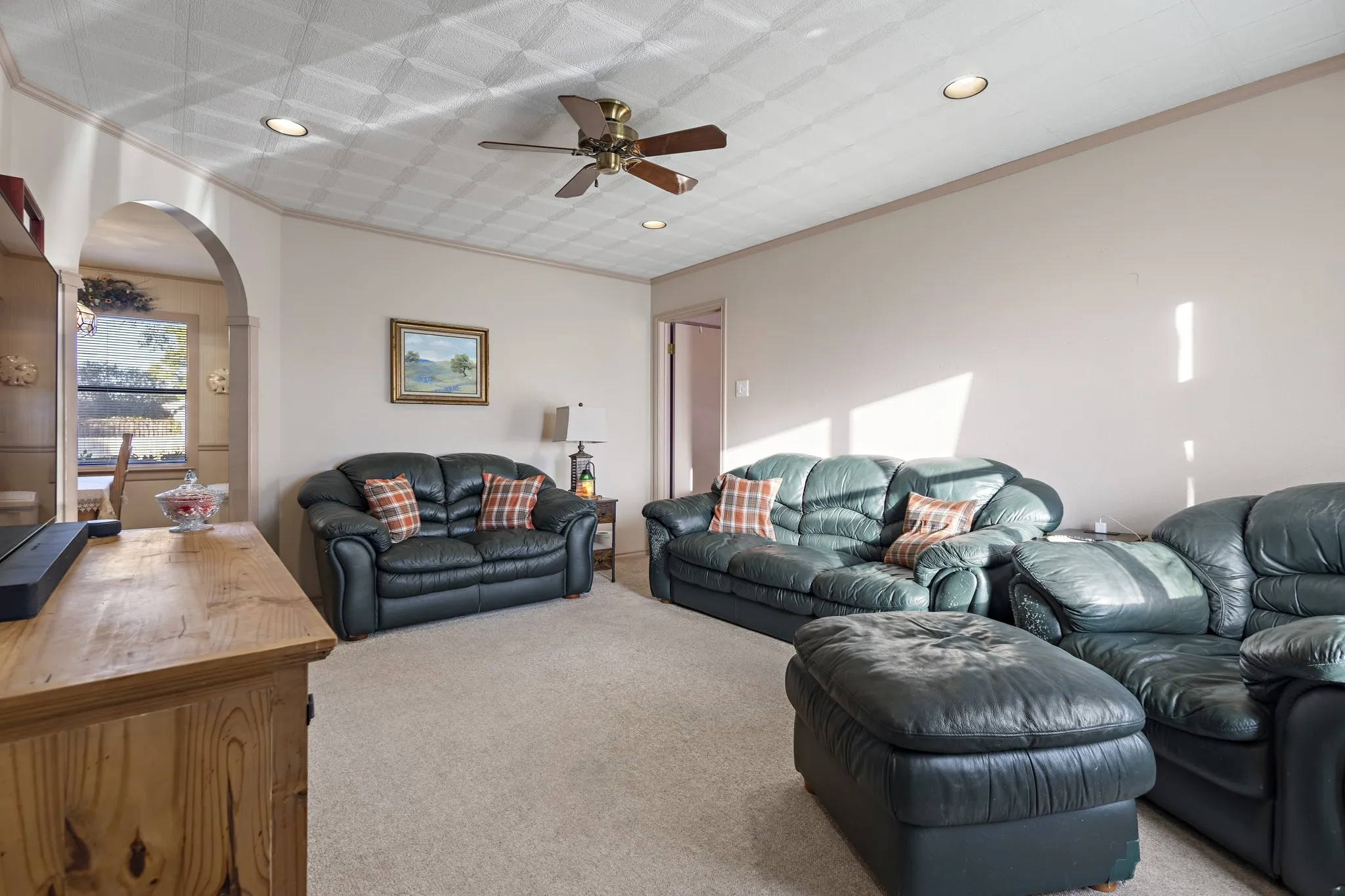 Single Family Residence For Sale in Dallas County , 1233 E Park Drive, Mesquite, Texas 75149, 3 Bedroom, 2 Bathroom, Garage spaces, 1,122 Sqft, built in 1961, mls#21327262, Real Estate Agent in Mesquite, Homes For Sale in Dallas county, Homes For Sale in Mesquite, Realtor in Mesquite Texas, Real Estate Brokerage Independent Realty Texas, Luminita Cordes Realtor