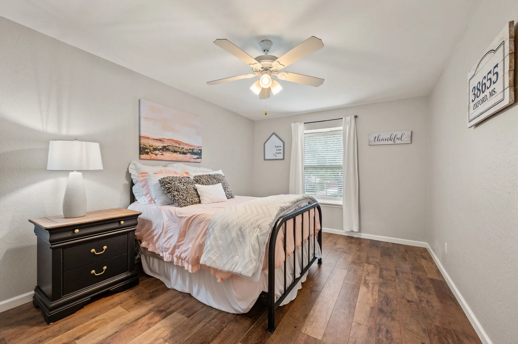 Single Family Residence For Sale in Tarrant County , 4102 Greenway Court, Colleyville, Texas 76034, 4 Bedroom, 4 Bathroom, 2 Garage spaces, 3,569 Sqft, built in 1981, mls#21318378, Real Estate Agent in Colleyville, Homes For Sale in Tarrant county, Homes For Sale in Colleyville, Realtor in Colleyville Texas, Real Estate Brokerage Independent Realty Texas, Luminita Cordes Realtor