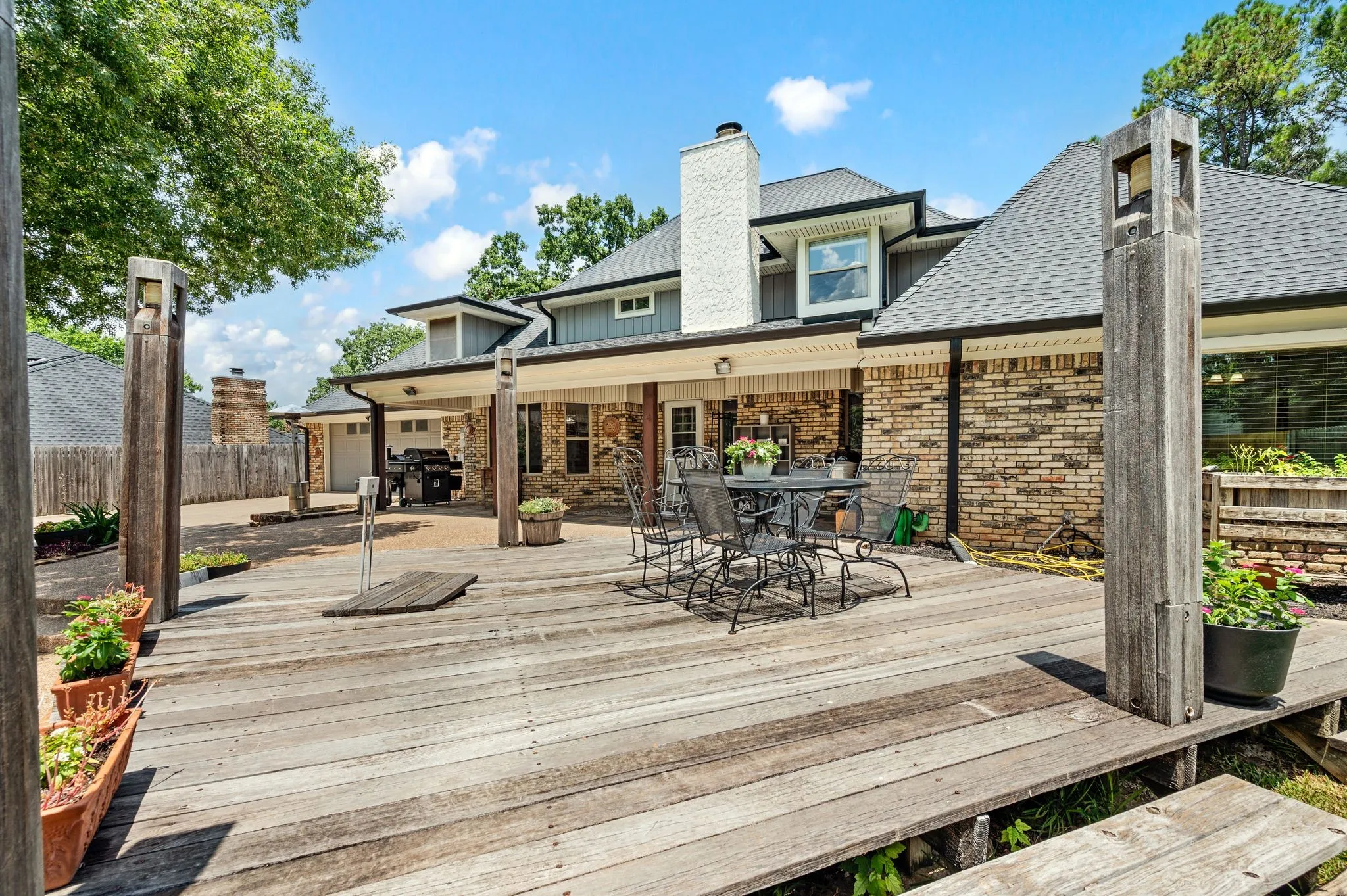 Single Family Residence For Sale in Tarrant County , 4102 Greenway Court, Colleyville, Texas 76034, 4 Bedroom, 4 Bathroom, 2 Garage spaces, 3,569 Sqft, built in 1981, mls#21318378, Real Estate Agent in Colleyville, Homes For Sale in Tarrant county, Homes For Sale in Colleyville, Realtor in Colleyville Texas, Real Estate Brokerage Independent Realty Texas, Luminita Cordes Realtor