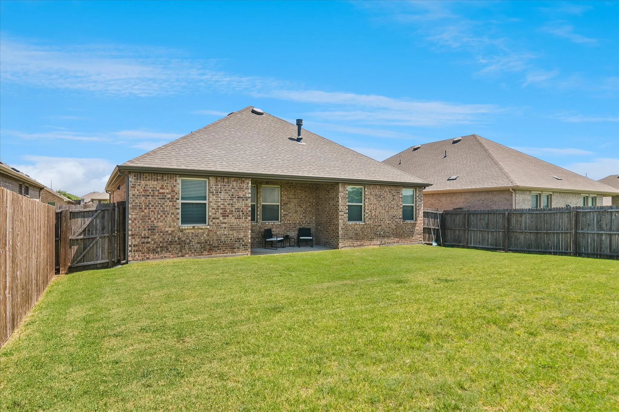 Single Family Residence For Sale in Denton County , 10330 Quail Pointe Road, Aubrey, Texas 76227, 3 Bedroom, 2 Bathroom, 2 Garage spaces, 1,523 Sqft, built in 2022, mls#21323987, Real Estate Agent in Aubrey, Homes For Sale in Denton county, Homes For Sale in Aubrey, Realtor in Aubrey Texas, Real Estate Brokerage Independent Realty Texas, Luminita Cordes Realtor