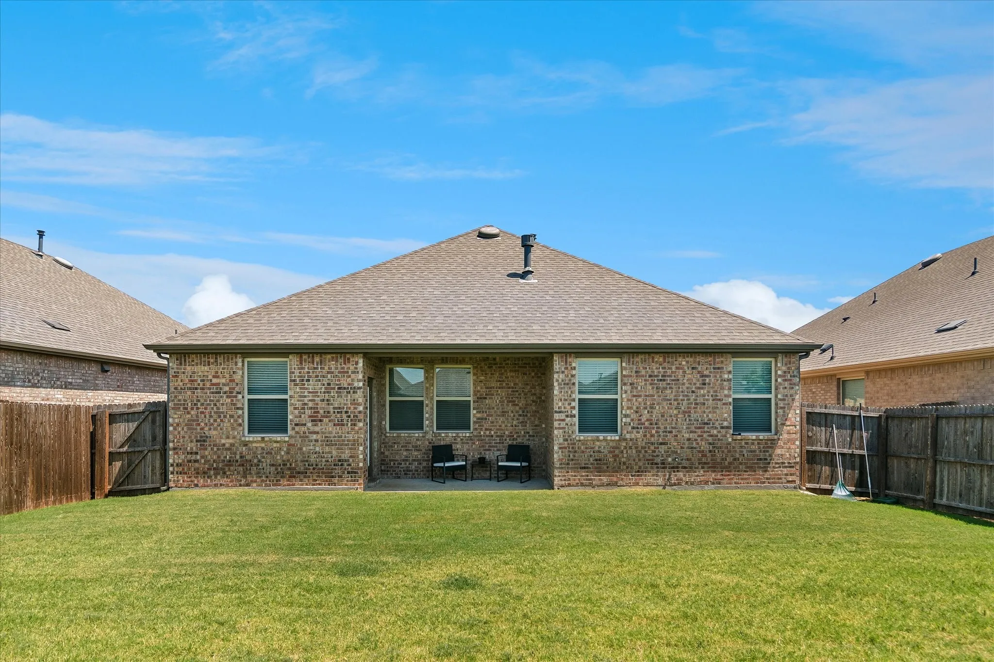 Single Family Residence For Sale in Denton County , 10330 Quail Pointe Road, Aubrey, Texas 76227, 3 Bedroom, 2 Bathroom, 2 Garage spaces, 1,523 Sqft, built in 2022, mls#21323987, Real Estate Agent in Aubrey, Homes For Sale in Denton county, Homes For Sale in Aubrey, Realtor in Aubrey Texas, Real Estate Brokerage Independent Realty Texas, Luminita Cordes Realtor
