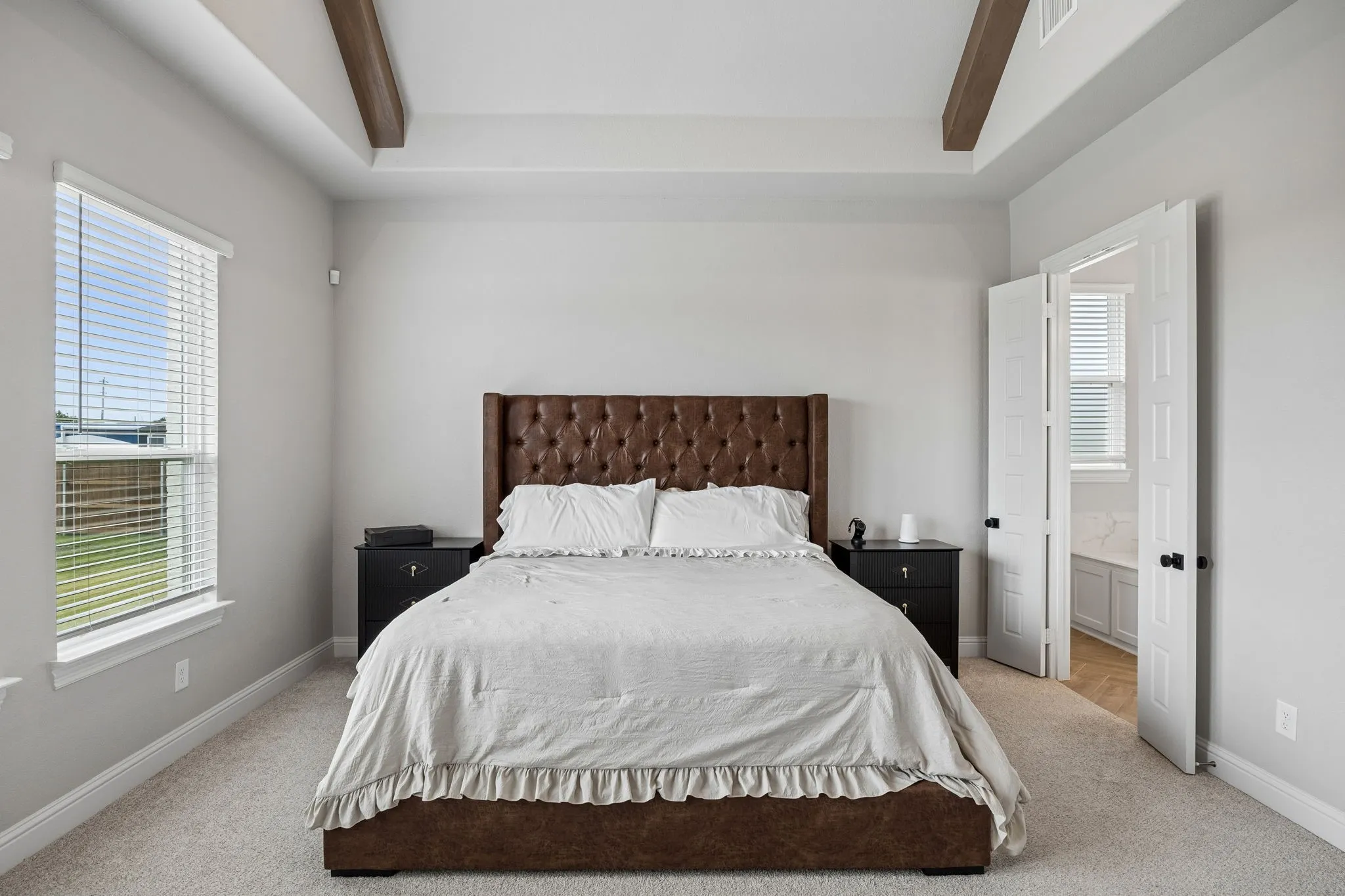 Single Family Residence For Sale in Ellis County , 1751 Blackfoot Parkway, Waxahachie, Texas 75165, 4 Bedroom, 3 Bathroom, 3 Garage spaces, 3,132 Sqft, built in 2024, mls#21322775, Real Estate Agent in Waxahachie, Homes For Sale in Ellis county, Homes For Sale in Waxahachie, Realtor in Waxahachie Texas, Real Estate Brokerage Independent Realty Texas, Luminita Cordes Realtor