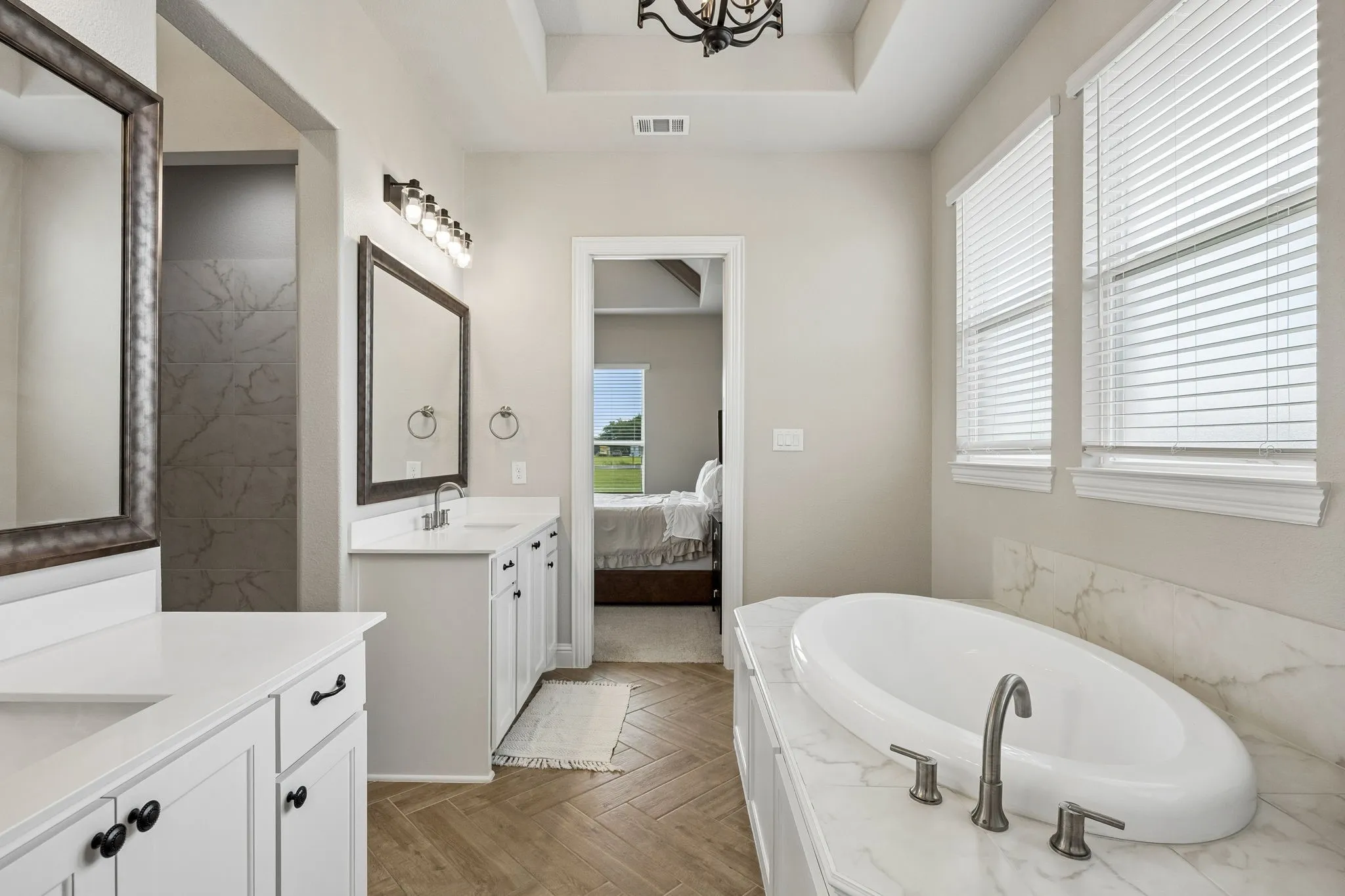 Single Family Residence For Sale in Ellis County , 1751 Blackfoot Parkway, Waxahachie, Texas 75165, 4 Bedroom, 3 Bathroom, 3 Garage spaces, 3,132 Sqft, built in 2024, mls#21322775, Real Estate Agent in Waxahachie, Homes For Sale in Ellis county, Homes For Sale in Waxahachie, Realtor in Waxahachie Texas, Real Estate Brokerage Independent Realty Texas, Luminita Cordes Realtor