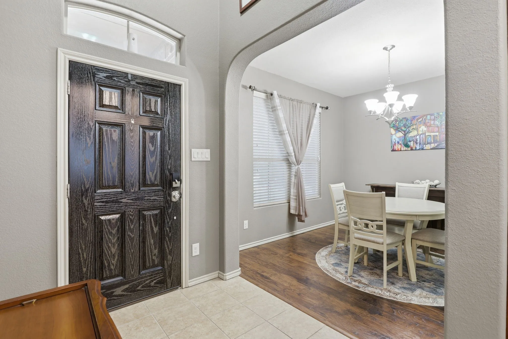 Single Family Residence For Sale in Tarrant County , 1817 Potrillo Lane, Fort Worth, Texas 76131, 4 Bedroom, 3 Bathroom, 2 Garage spaces, 2,355 Sqft, built in 2013, mls#21327283, Real Estate Agent in Fort Worth, Homes For Sale in Tarrant county, Homes For Sale in Fort Worth, Realtor in Fort Worth Texas, Real Estate Brokerage Independent Realty Texas, Luminita Cordes Realtor