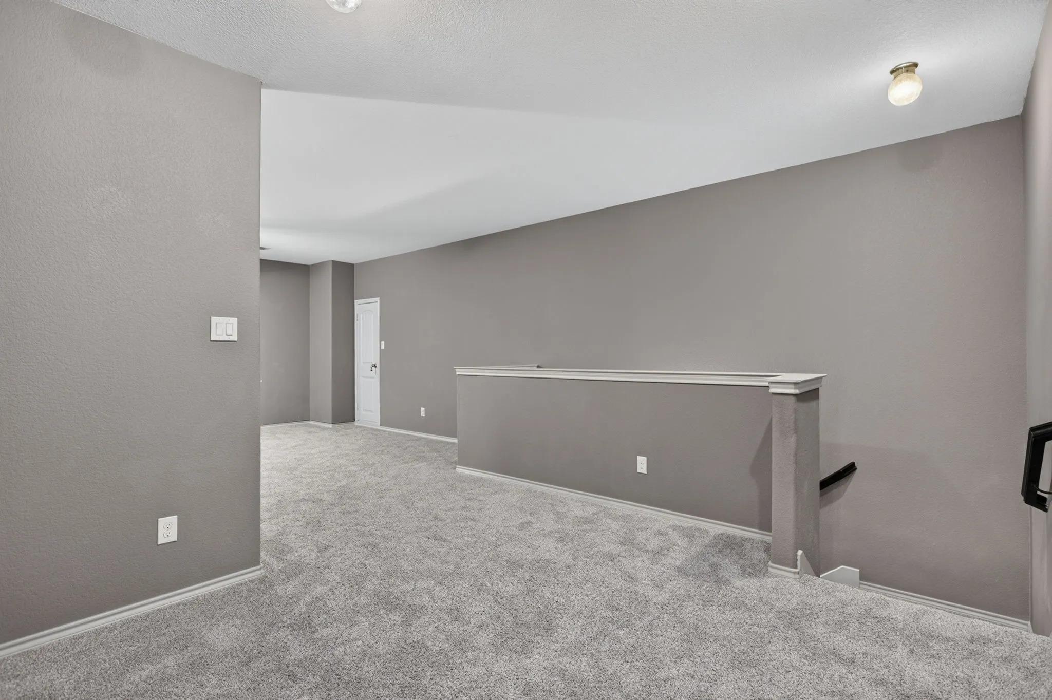 Single Family Residence For Sale in Tarrant County , 1817 Potrillo Lane, Fort Worth, Texas 76131, 4 Bedroom, 3 Bathroom, 2 Garage spaces, 2,355 Sqft, built in 2013, mls#21327283, Real Estate Agent in Fort Worth, Homes For Sale in Tarrant county, Homes For Sale in Fort Worth, Realtor in Fort Worth Texas, Real Estate Brokerage Independent Realty Texas, Luminita Cordes Realtor