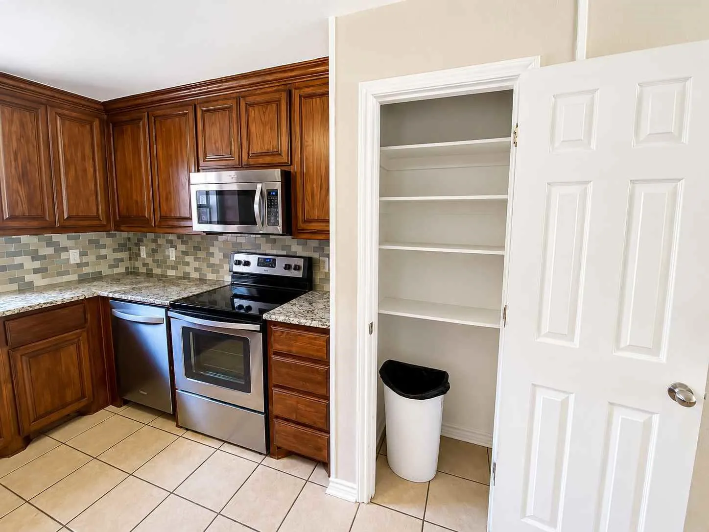 Single Family Residence For Sale in Wise County , 9296 Fm 1810, Chico, Texas 76431, 3 Bedroom, 2 Bathroom, 2 Garage spaces, 1,757 Sqft, built in 2001, mls#21325935, Real Estate Agent in Chico, Homes For Sale in Wise county, Homes For Sale in Chico, Realtor in Chico Texas, Real Estate Brokerage Independent Realty Texas, Luminita Cordes Realtor