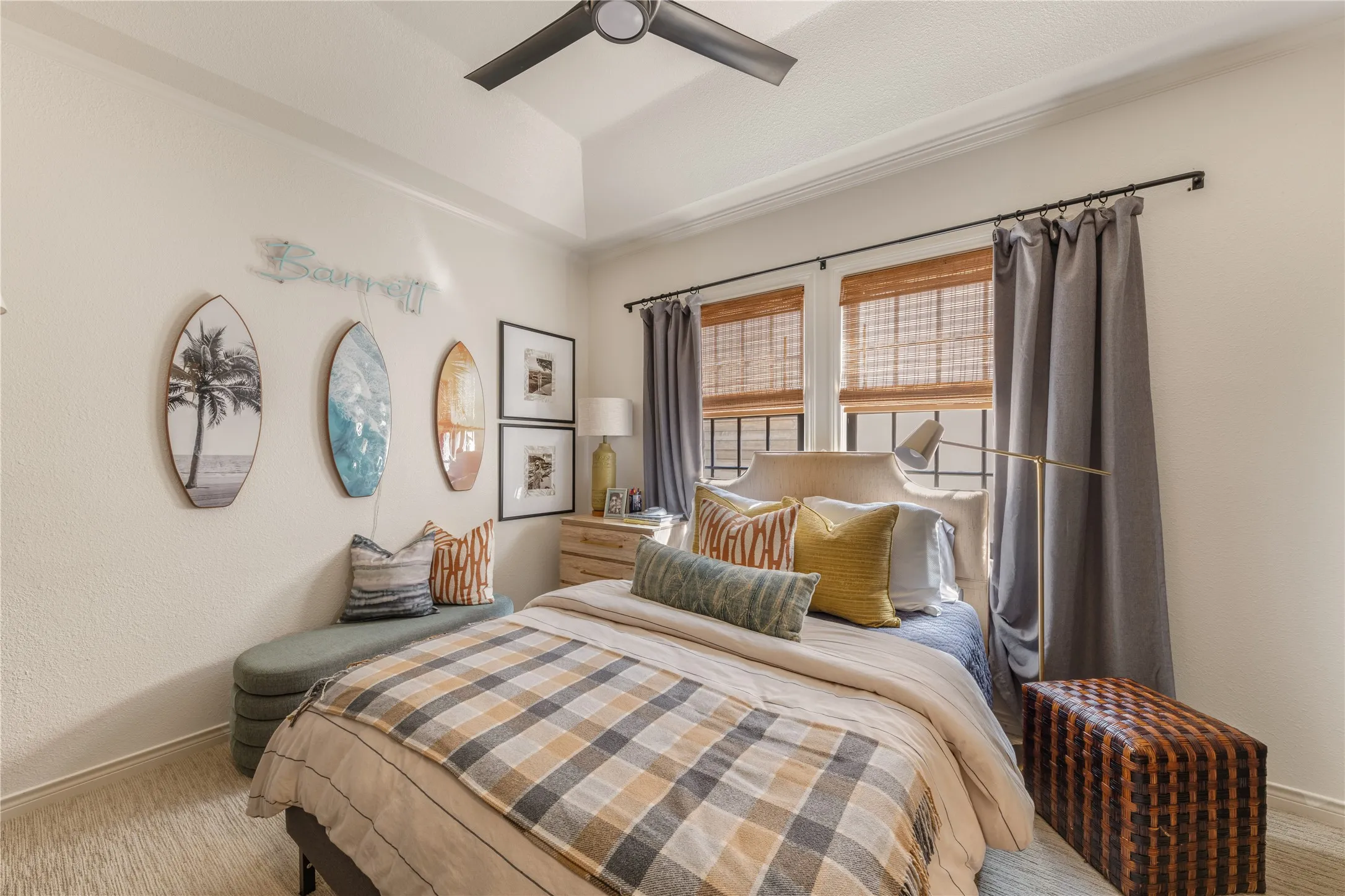 Single Family Residence For Sale in Dallas County , 3705 Binkley Avenue, University Park, Texas 75205, 3 Bedroom, 3 Bathroom, 2 Garage spaces, 3,176 Sqft, built in 1985, mls#21327099, Real Estate Agent in University Park, Homes For Sale in Dallas county, Homes For Sale in University Park, Realtor in University Park Texas, Real Estate Brokerage Independent Realty Texas, Luminita Cordes Realtor