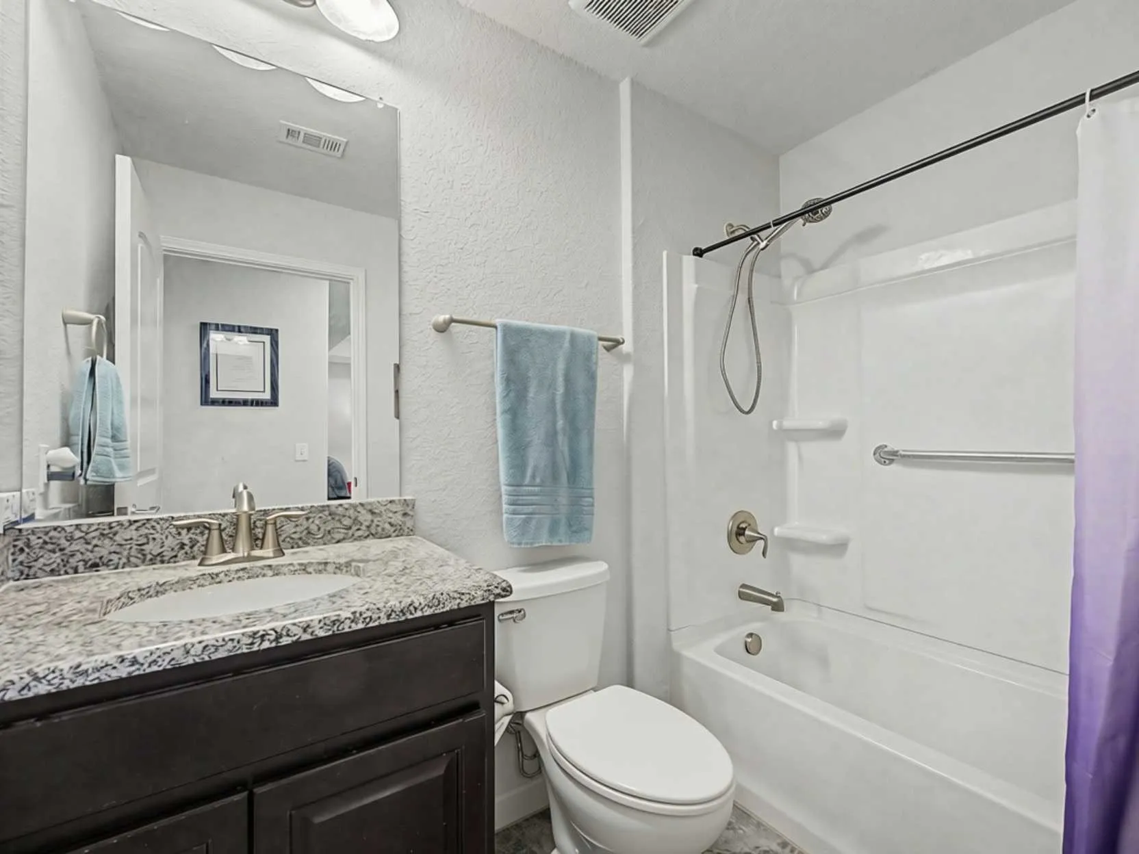 Single Family Residence For Sale in Denton County , 6993 Hickory Creek Drive, Frisco, Texas 75036, 3 Bedroom, 2 Bathroom, 2 Garage spaces, 1,680 Sqft, built in 2017, mls#21295585, Real Estate Agent in Frisco, Homes For Sale in Denton county, Homes For Sale in Frisco, Realtor in Frisco Texas, Real Estate Brokerage Independent Realty Texas, Luminita Cordes Realtor