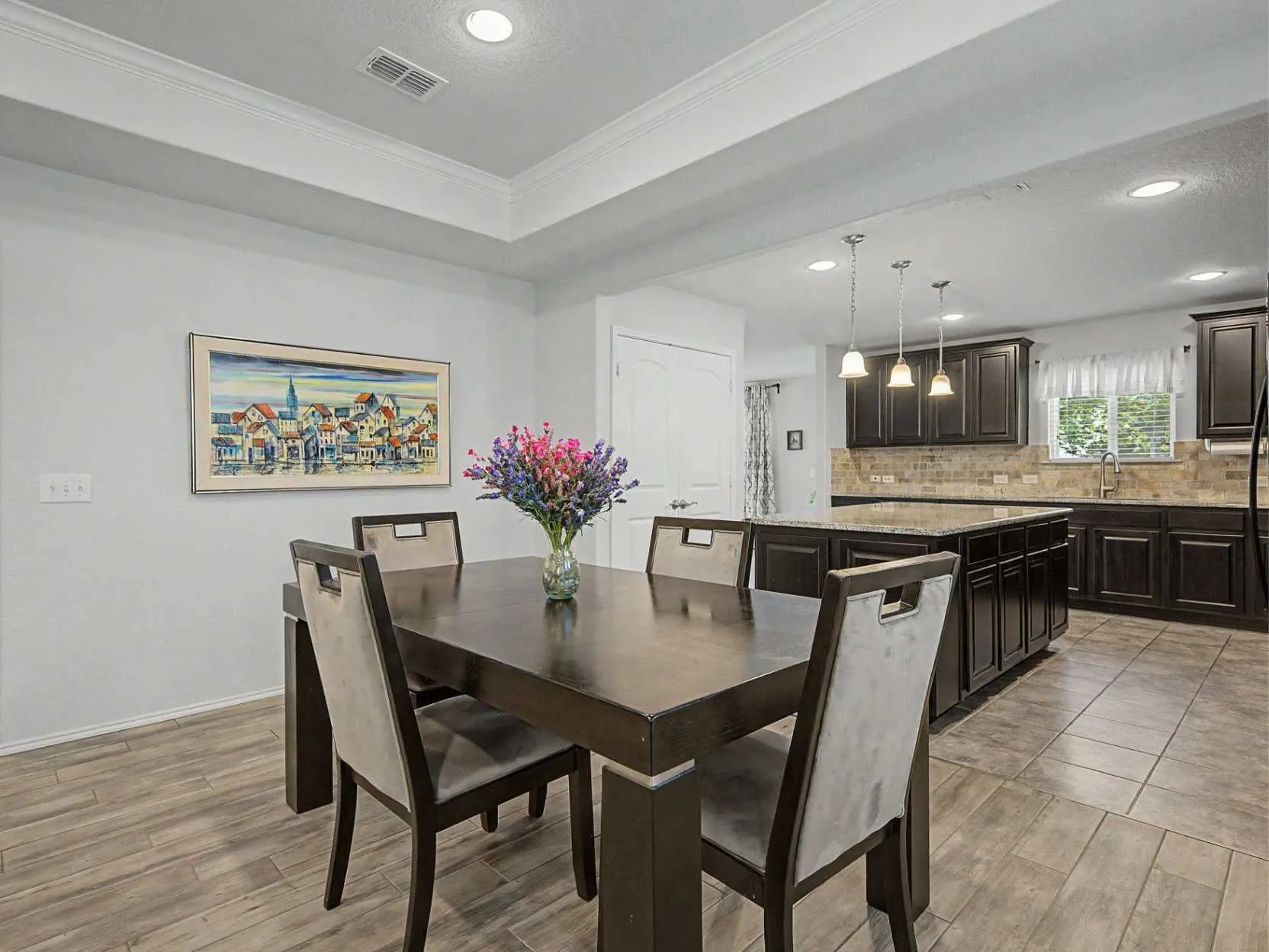 Single Family Residence For Sale in Denton County , 6993 Hickory Creek Drive, Frisco, Texas 75036, 3 Bedroom, 2 Bathroom, 2 Garage spaces, 1,680 Sqft, built in 2017, mls#21295585, Real Estate Agent in Frisco, Homes For Sale in Denton county, Homes For Sale in Frisco, Realtor in Frisco Texas, Real Estate Brokerage Independent Realty Texas, Luminita Cordes Realtor