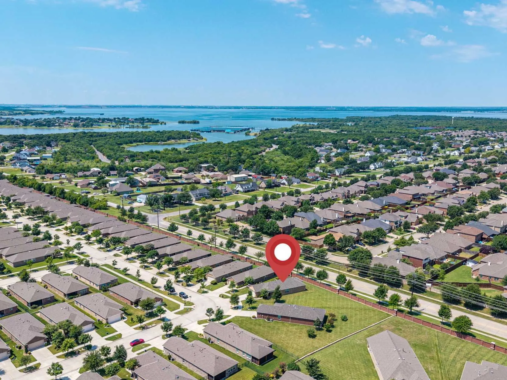 Single Family Residence For Sale in Denton County , 6993 Hickory Creek Drive, Frisco, Texas 75036, 3 Bedroom, 2 Bathroom, 2 Garage spaces, 1,680 Sqft, built in 2017, mls#21295585, Real Estate Agent in Frisco, Homes For Sale in Denton county, Homes For Sale in Frisco, Realtor in Frisco Texas, Real Estate Brokerage Independent Realty Texas, Luminita Cordes Realtor