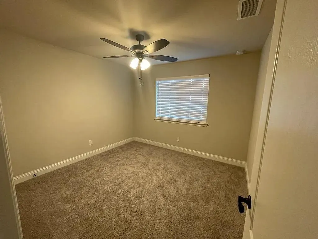 Single Family Residence For Rent in Collin County , 2306 Ranchwood Drive, Melissa, Texas 75454, 4 Bedroom, 3 Bathroom, 2 Garage spaces, 2,453 Sqft, built in 2022, mls#21327310, Real Estate Agent in Melissa, Homes For Rent in Collin county, Homes For Rent in Melissa, Realtor in Melissa Texas, Real Estate Brokerage Independent Realty Texas, Luminita Cordes Realtor