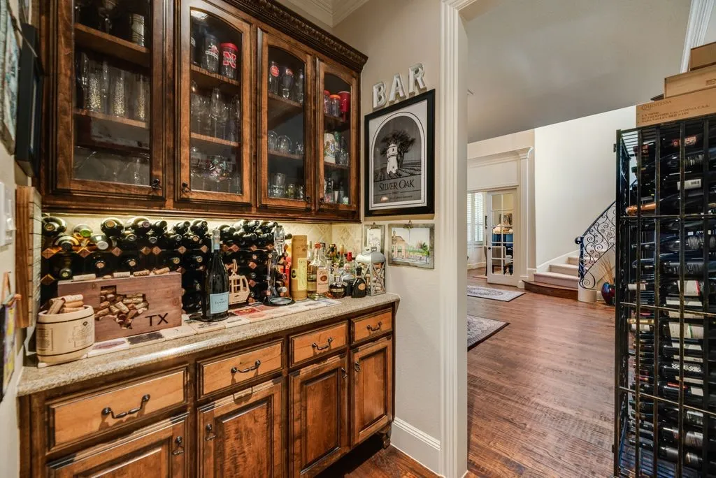 Single Family Residence For Sale in Denton County , 3595 Crossbow Drive, Frisco, Texas 75033, 5 Bedroom, 5 Bathroom, 3 Garage spaces, 4,607 Sqft, built in 2006, mls#21327090, Real Estate Agent in Frisco, Homes For Sale in Denton county, Homes For Sale in Frisco, Realtor in Frisco Texas, Real Estate Brokerage Independent Realty Texas, Luminita Cordes Realtor