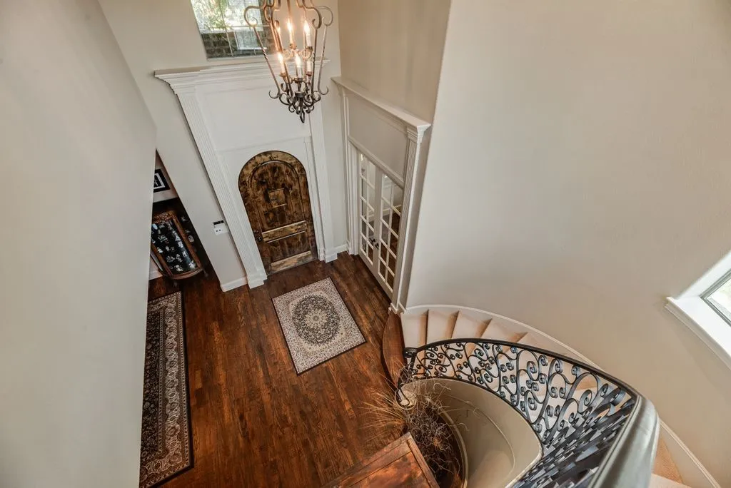 Single Family Residence For Sale in Denton County , 3595 Crossbow Drive, Frisco, Texas 75033, 5 Bedroom, 5 Bathroom, 3 Garage spaces, 4,607 Sqft, built in 2006, mls#21327090, Real Estate Agent in Frisco, Homes For Sale in Denton county, Homes For Sale in Frisco, Realtor in Frisco Texas, Real Estate Brokerage Independent Realty Texas, Luminita Cordes Realtor