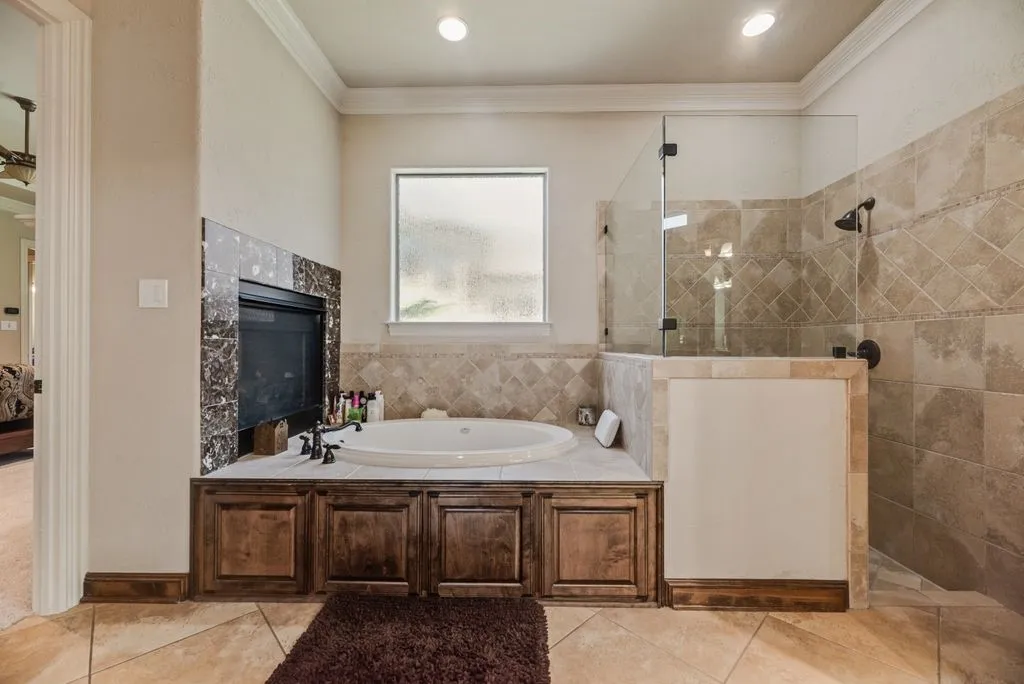 Single Family Residence For Sale in Denton County , 3595 Crossbow Drive, Frisco, Texas 75033, 5 Bedroom, 5 Bathroom, 3 Garage spaces, 4,607 Sqft, built in 2006, mls#21327090, Real Estate Agent in Frisco, Homes For Sale in Denton county, Homes For Sale in Frisco, Realtor in Frisco Texas, Real Estate Brokerage Independent Realty Texas, Luminita Cordes Realtor