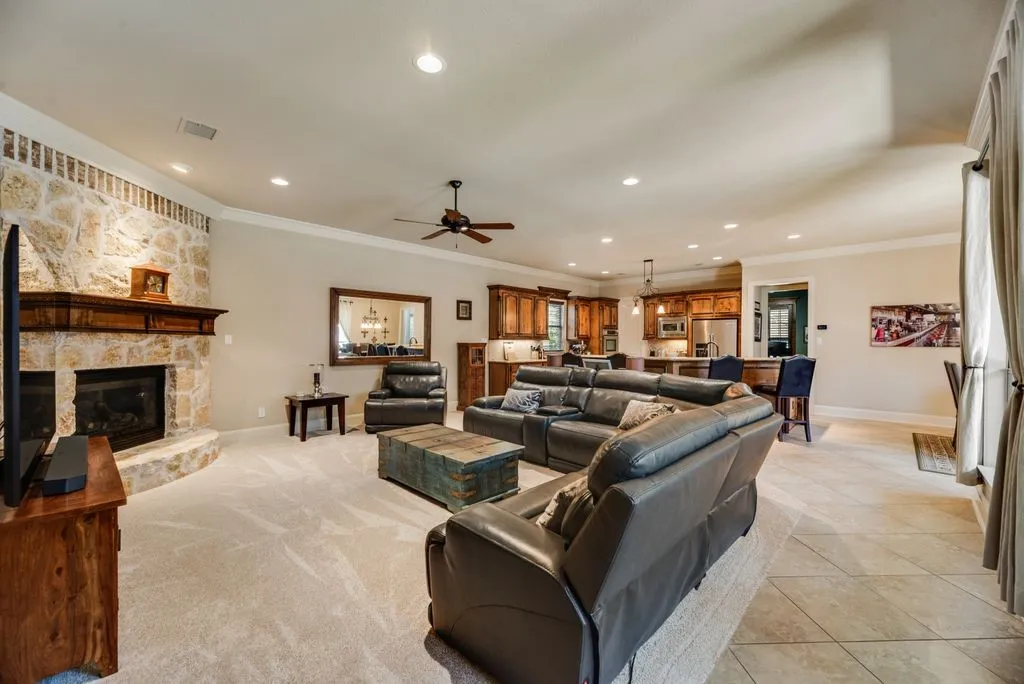 Single Family Residence For Sale in Denton County , 3595 Crossbow Drive, Frisco, Texas 75033, 5 Bedroom, 5 Bathroom, 3 Garage spaces, 4,607 Sqft, built in 2006, mls#21327090, Real Estate Agent in Frisco, Homes For Sale in Denton county, Homes For Sale in Frisco, Realtor in Frisco Texas, Real Estate Brokerage Independent Realty Texas, Luminita Cordes Realtor