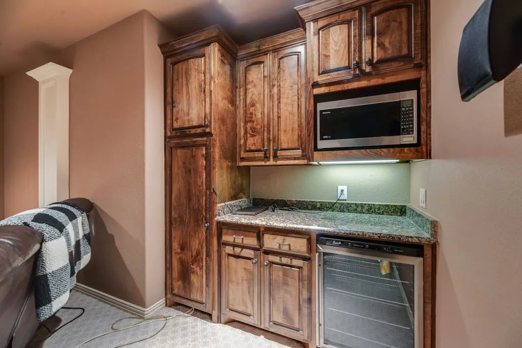 Single Family Residence For Sale in Denton County , 3595 Crossbow Drive, Frisco, Texas 75033, 5 Bedroom, 5 Bathroom, 3 Garage spaces, 4,607 Sqft, built in 2006, mls#21327090, Real Estate Agent in Frisco, Homes For Sale in Denton county, Homes For Sale in Frisco, Realtor in Frisco Texas, Real Estate Brokerage Independent Realty Texas, Luminita Cordes Realtor