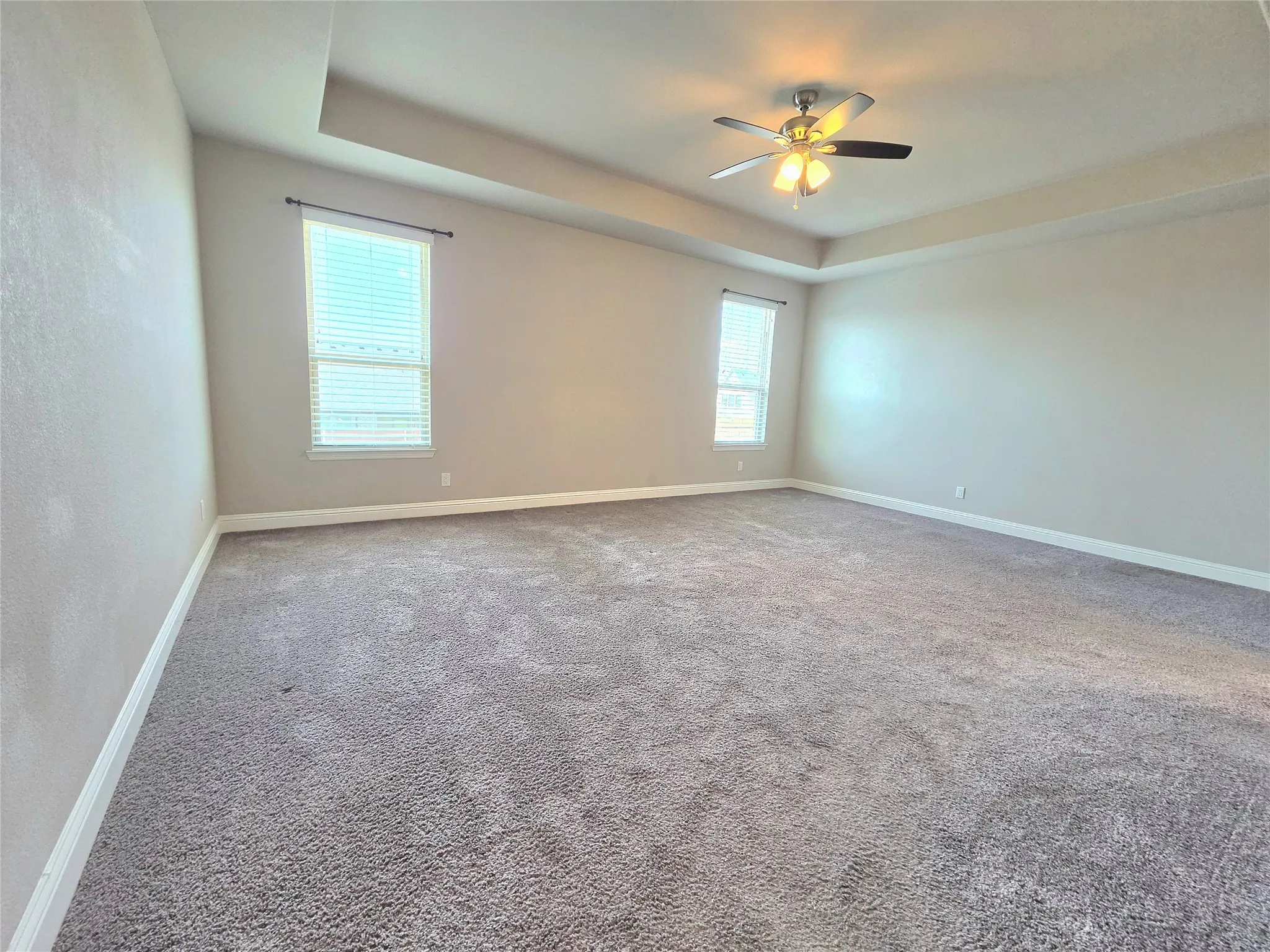 Single Family Residence For Rent in Tarrant County , 6916 Talon Drive, Fort Worth, Texas 76179, 4 Bedroom, 4 Bathroom, 2 Garage spaces, 3,384 Sqft, built in 2017, mls#21327317, Real Estate Agent in Fort Worth, Homes For Rent in Tarrant county, Homes For Rent in Fort Worth, Realtor in Fort Worth Texas, Real Estate Brokerage Independent Realty Texas, Luminita Cordes Realtor