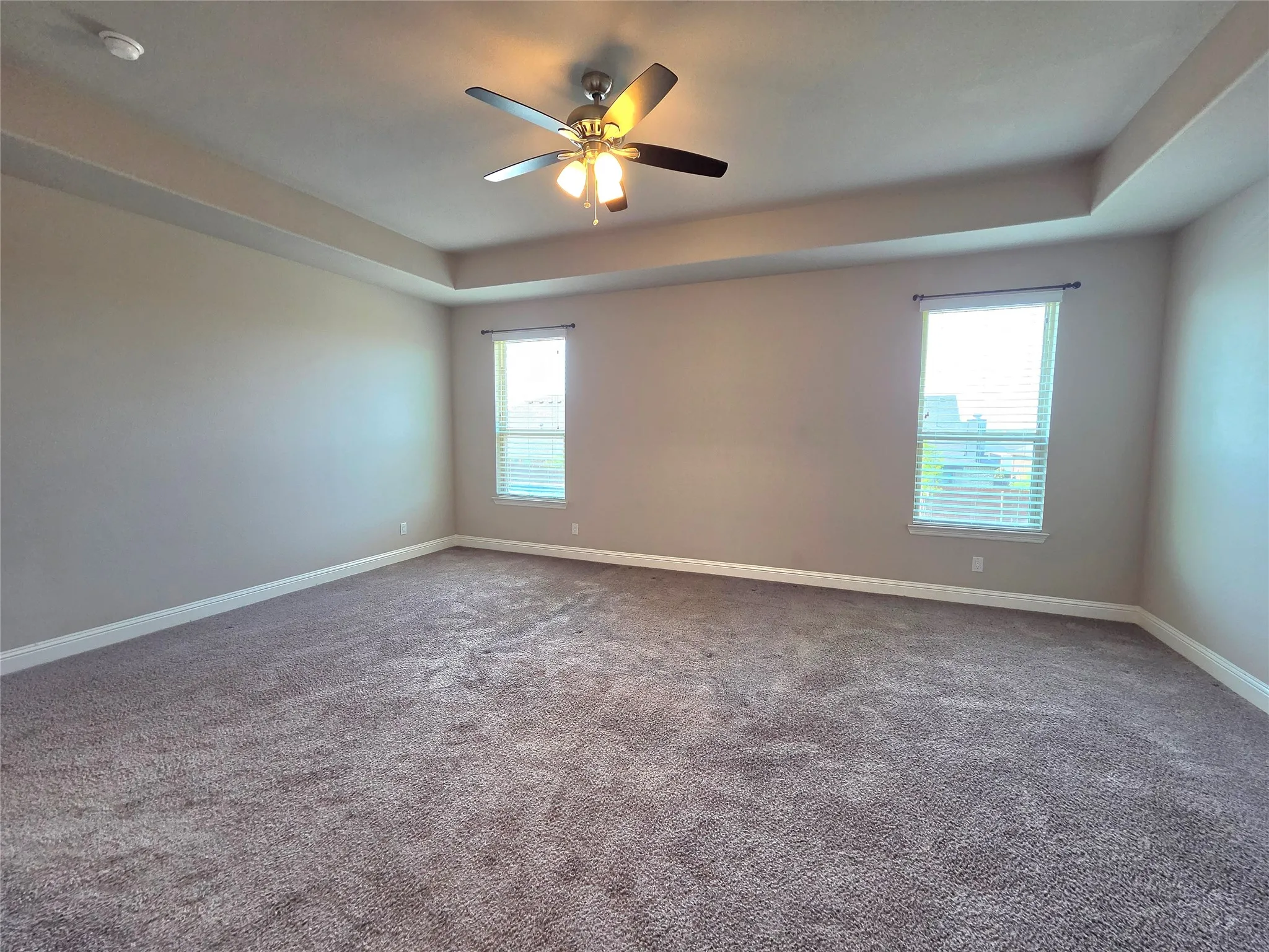 Single Family Residence For Rent in Tarrant County , 6916 Talon Drive, Fort Worth, Texas 76179, 4 Bedroom, 4 Bathroom, 2 Garage spaces, 3,384 Sqft, built in 2017, mls#21327317, Real Estate Agent in Fort Worth, Homes For Rent in Tarrant county, Homes For Rent in Fort Worth, Realtor in Fort Worth Texas, Real Estate Brokerage Independent Realty Texas, Luminita Cordes Realtor