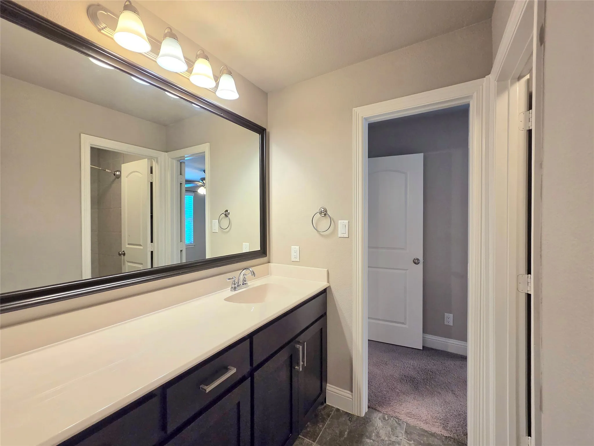 Jack and Jill bath that connects to each bedroom