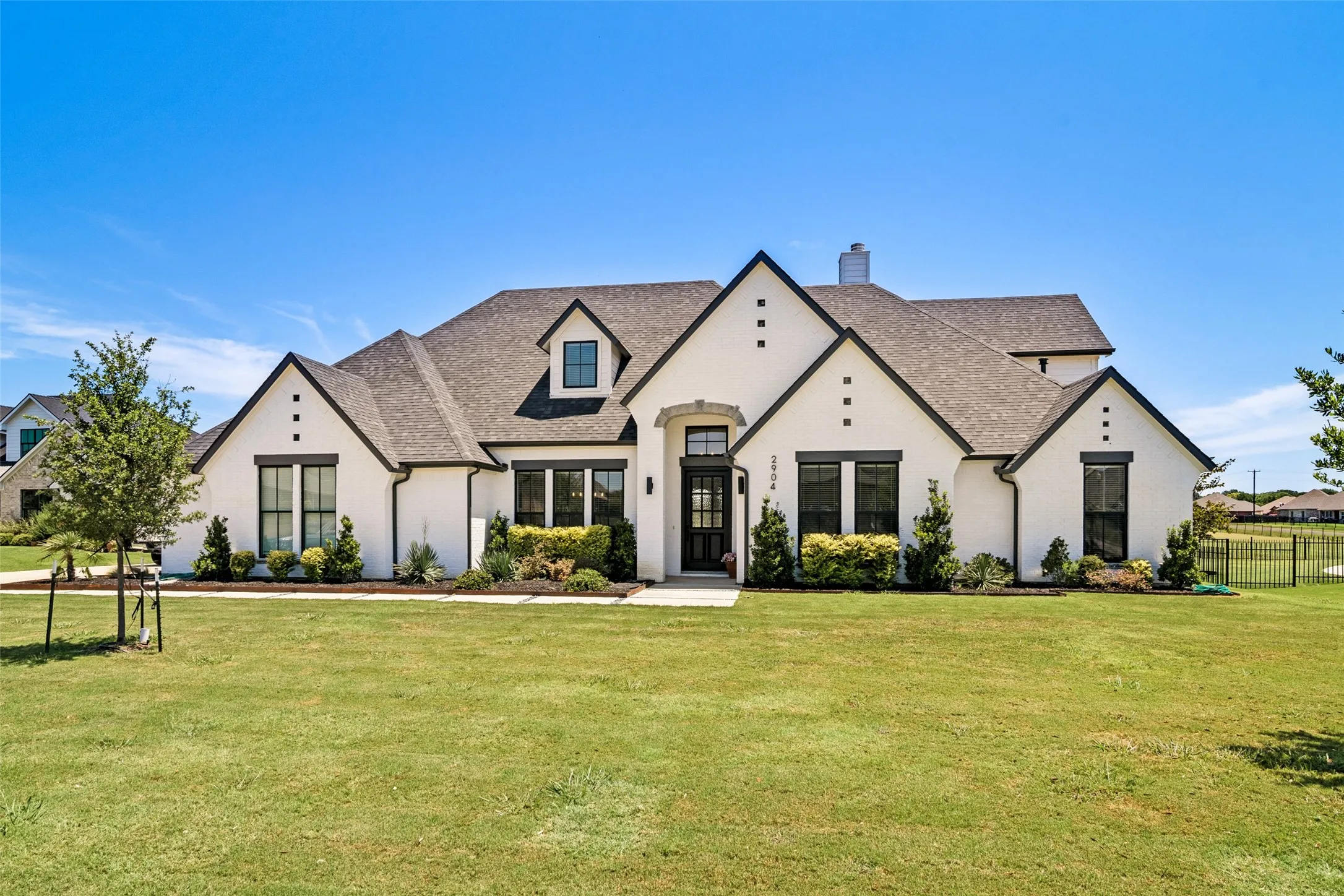 Single Family Residence For Sale in Ellis County , 2904 Terrytown, Ennis, Texas 75119, 4 Bedrooms, 4 Bathrooms, 3 Garage spaces, 3,922 Sqft, built in 2021, Price $629,000, mls#21322579, Real Estate Agent in Ennis, Homes For Sale in Ellis county, Homes For Sale in Ennis, Realtor in Ennis Texas, Real Estate Brokerage Independent Realty Texas, Luminita Cordes Realtor