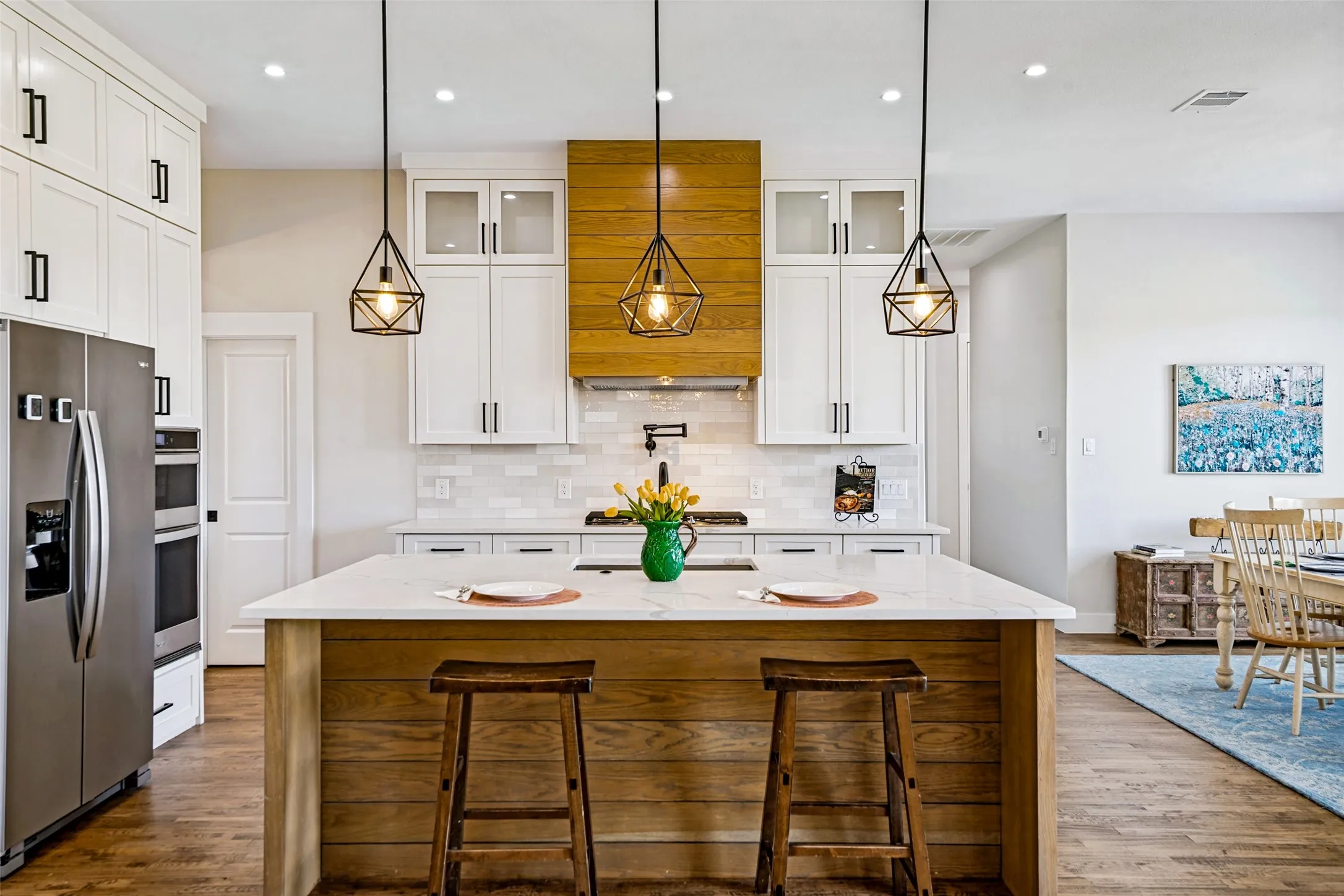 Large island with quartz countertops