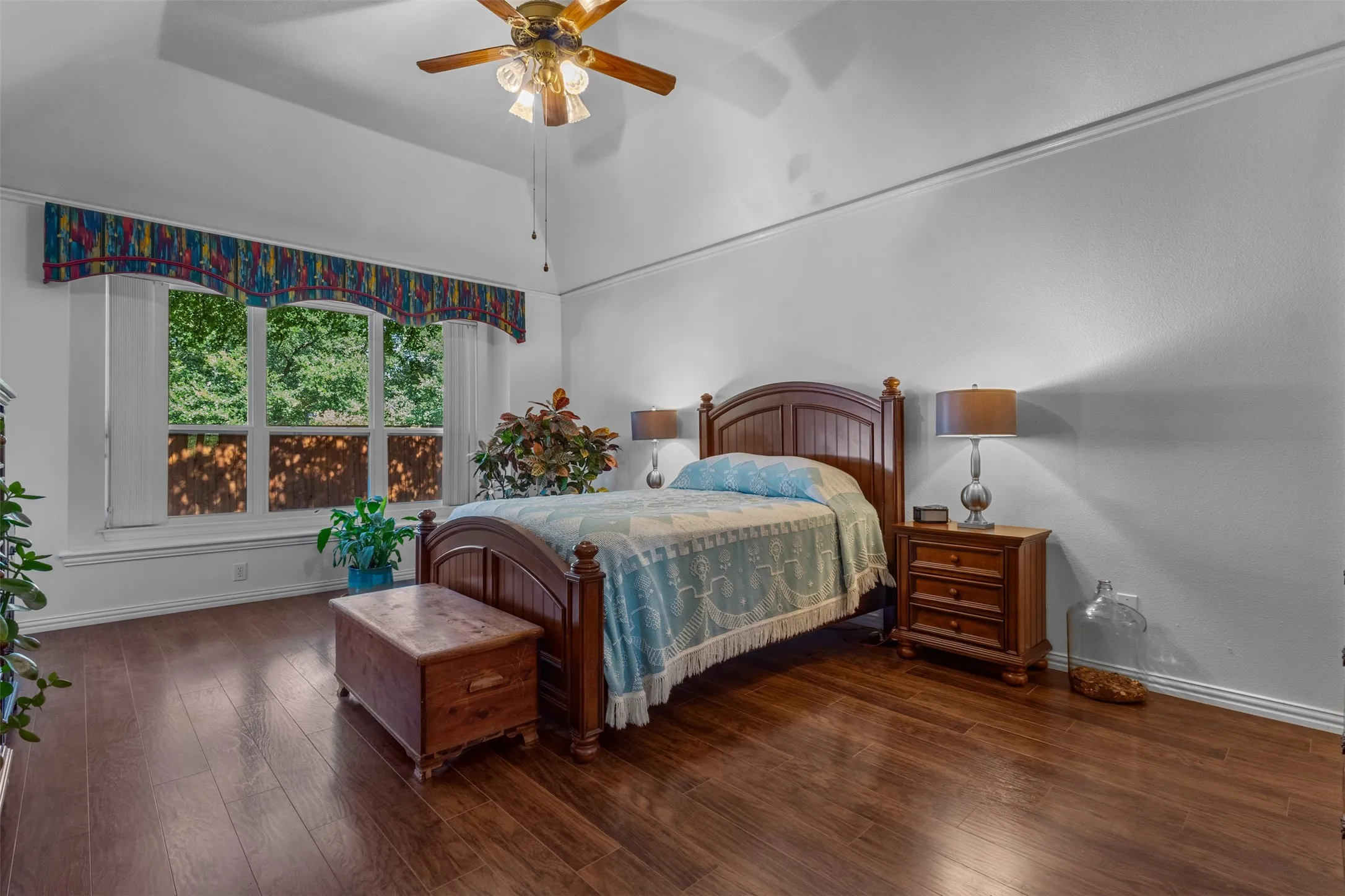 Single Family Residence For Sale in Dallas County , 332 Kahala Drive, Dallas, Texas 75218, 4 Bedroom, 3 Bathroom, 2 Garage spaces, 3,089 Sqft, built in 1997, mls#21326031, Real Estate Agent in Dallas, Homes For Sale in Dallas county, Homes For Sale in Dallas, Realtor in Dallas Texas, Real Estate Brokerage Independent Realty Texas, Luminita Cordes Realtor