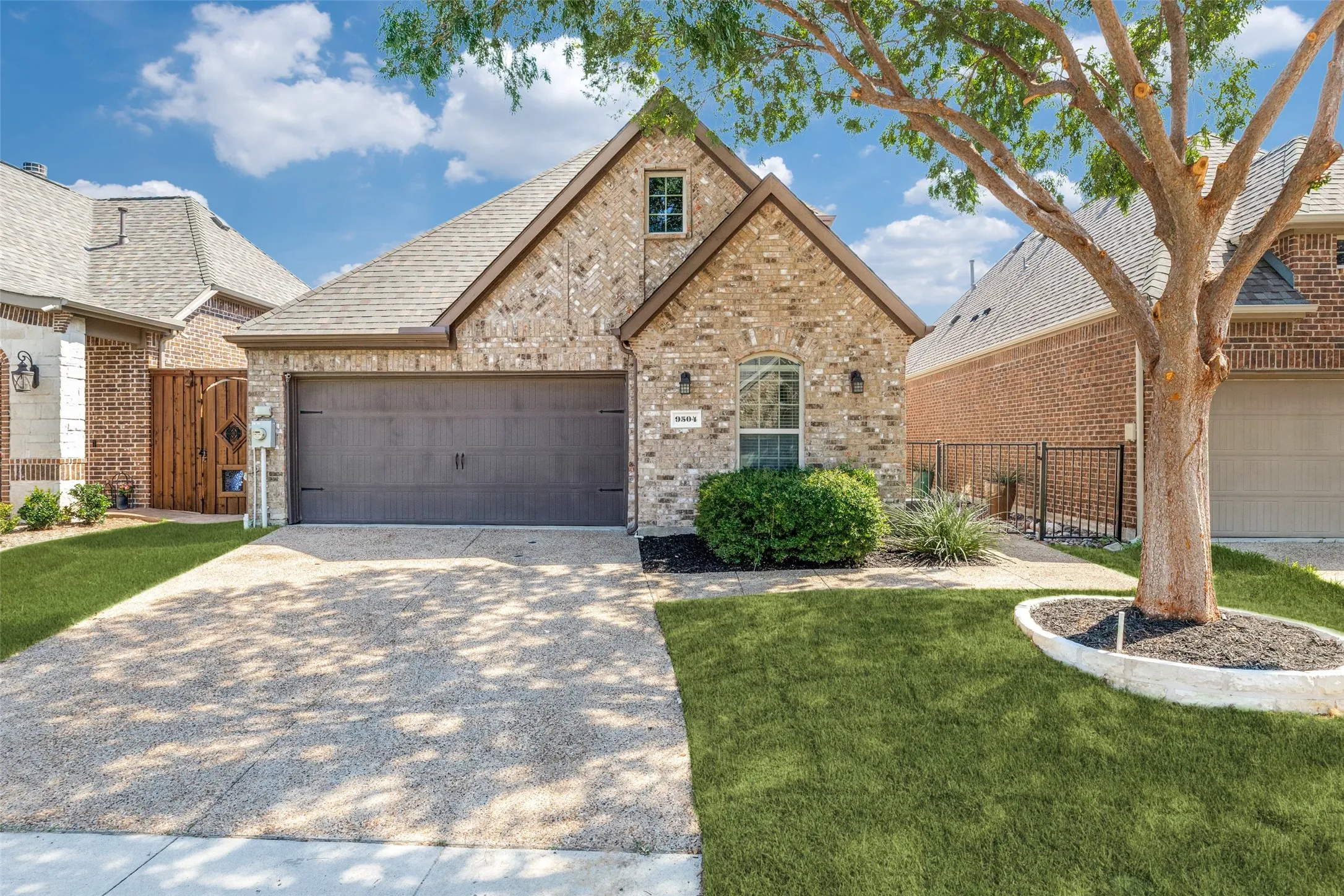 Single Family Residence For Rent in Collin County , 9504 National Pines Drive, Mc Kinney, Texas 75072, 4 Bedroom, 4 Bathroom, 2 Garage spaces, 2,801 Sqft, built in 2013, mls#21273255, Real Estate Agent in Mc Kinney, Homes For Rent in Collin county, Homes For Rent in Mc Kinney, Realtor in Mc Kinney Texas, Real Estate Brokerage Independent Realty Texas, Luminita Cordes Realtor