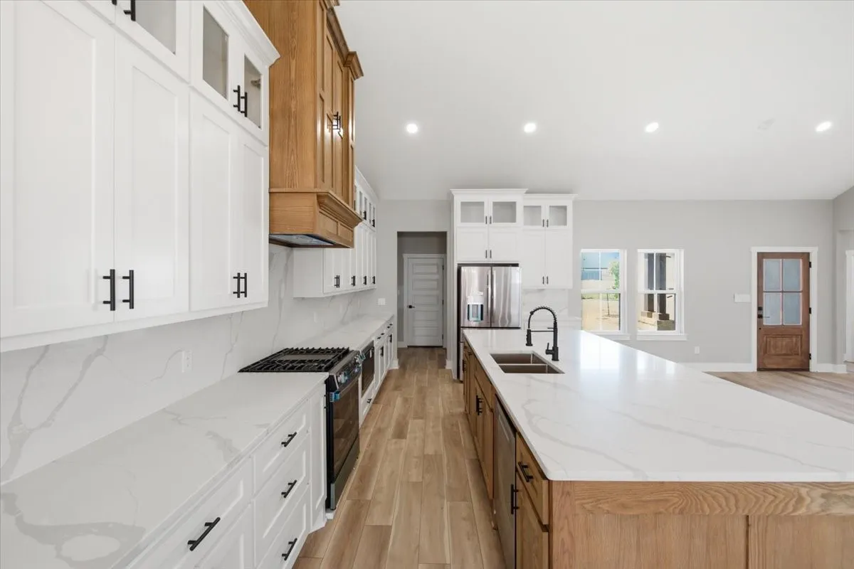 Single Family Residence For Sale in Mc Lennan County , 13015 Rainier Drive, Woodway, Texas 76712, 4 Bedroom, 3 Bathroom, 2 Garage spaces, 2,138 Sqft, built in 2026, mls#21326034, Real Estate Agent in Woodway, Homes For Sale in Mc Lennan county, Homes For Sale in Woodway, Realtor in Woodway Texas, Real Estate Brokerage Independent Realty Texas, Luminita Cordes Realtor