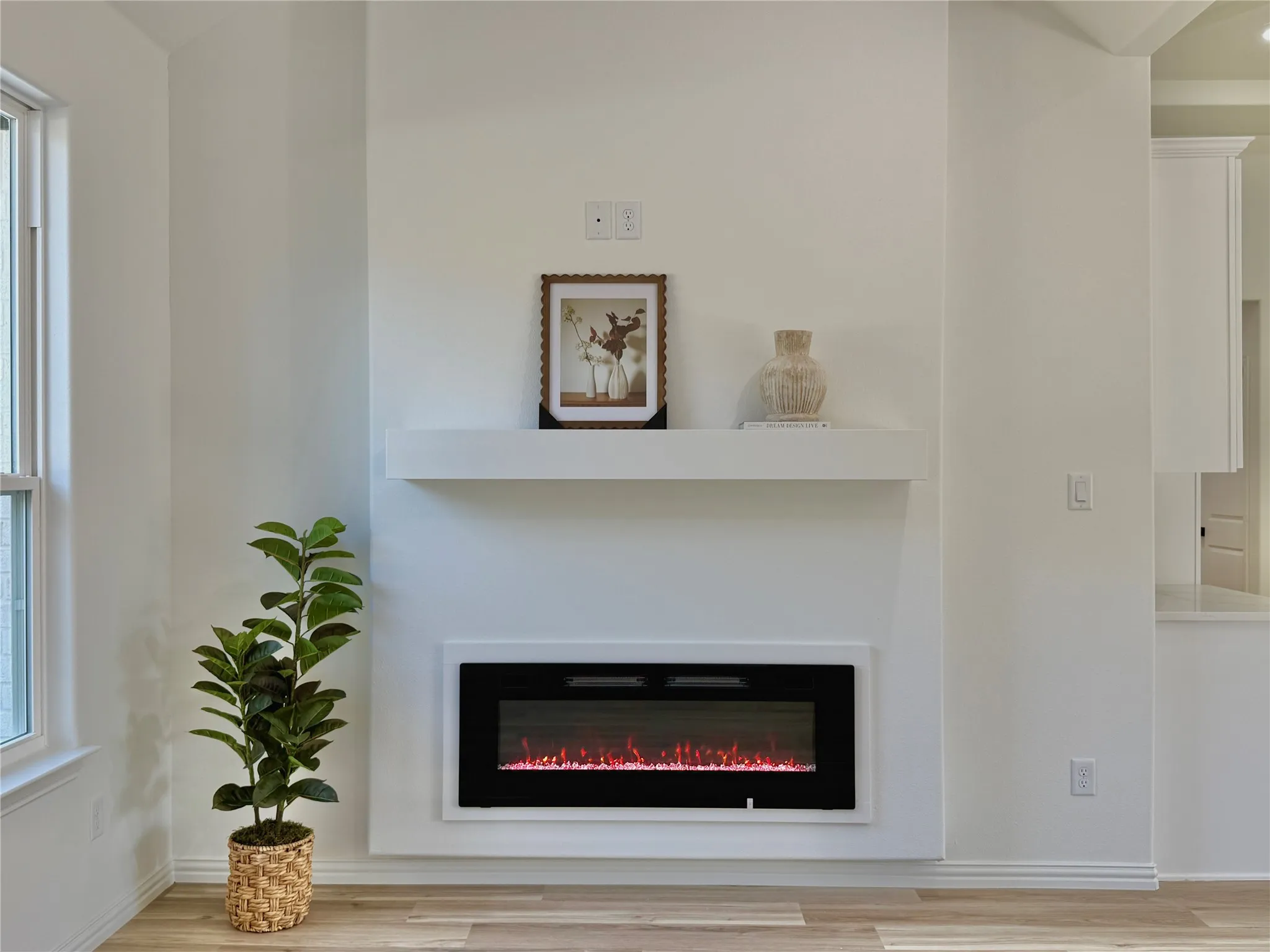 Single Family Residence For Sale in Hood County , 4620 Evening View Drive, Granbury, Texas 76048, 3 Bedroom, 2 Bathroom, 2 Garage spaces, 1,587 Sqft, built in 2026, mls#21327007, Real Estate Agent in Granbury, Homes For Sale in Hood county, Homes For Sale in Granbury, Realtor in Granbury Texas, Real Estate Brokerage Independent Realty Texas, Luminita Cordes Realtor