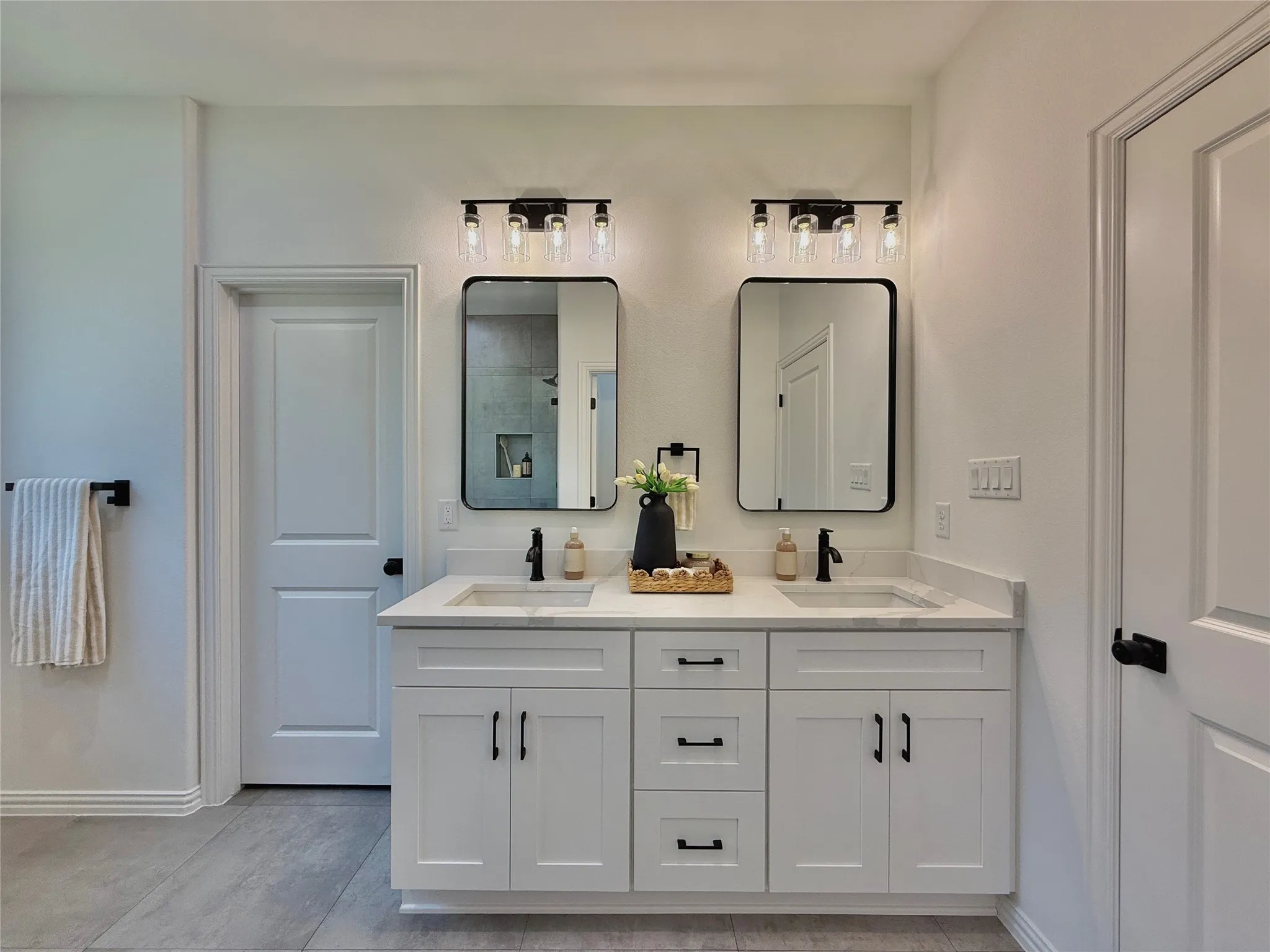 Single Family Residence For Sale in Hood County , 4620 Evening View Drive, Granbury, Texas 76048, 3 Bedroom, 2 Bathroom, 2 Garage spaces, 1,587 Sqft, built in 2026, mls#21327007, Real Estate Agent in Granbury, Homes For Sale in Hood county, Homes For Sale in Granbury, Realtor in Granbury Texas, Real Estate Brokerage Independent Realty Texas, Luminita Cordes Realtor