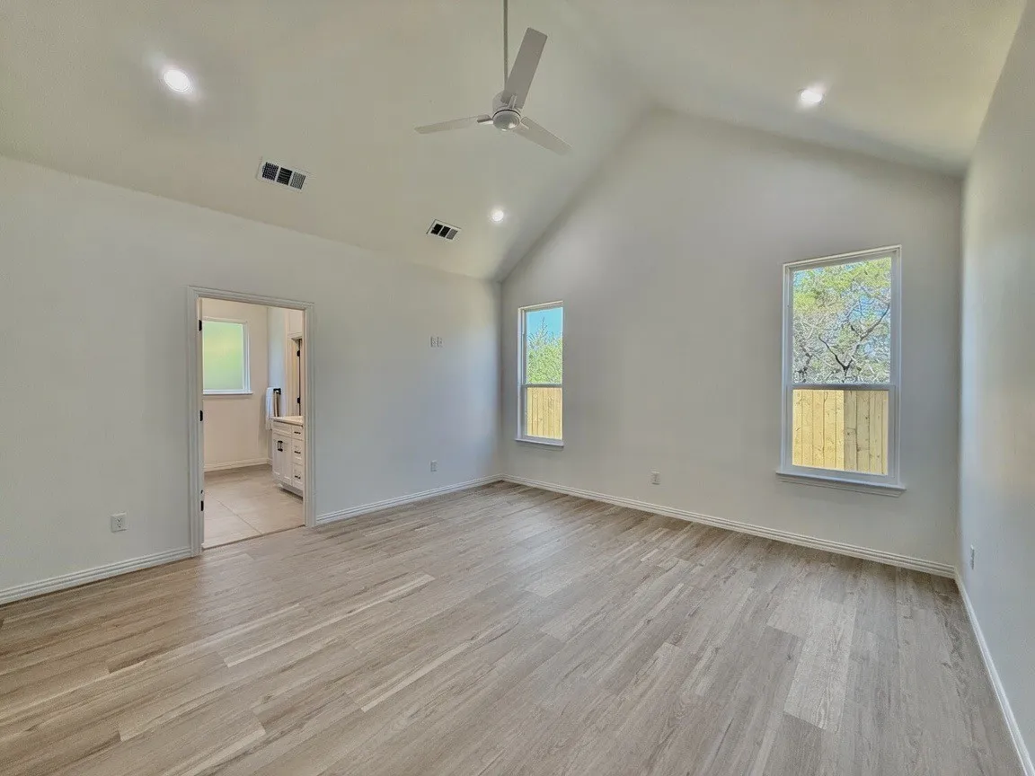 Single Family Residence For Sale in Hood County , 4620 Evening View Drive, Granbury, Texas 76048, 3 Bedroom, 2 Bathroom, 2 Garage spaces, 1,587 Sqft, built in 2026, mls#21327007, Real Estate Agent in Granbury, Homes For Sale in Hood county, Homes For Sale in Granbury, Realtor in Granbury Texas, Real Estate Brokerage Independent Realty Texas, Luminita Cordes Realtor