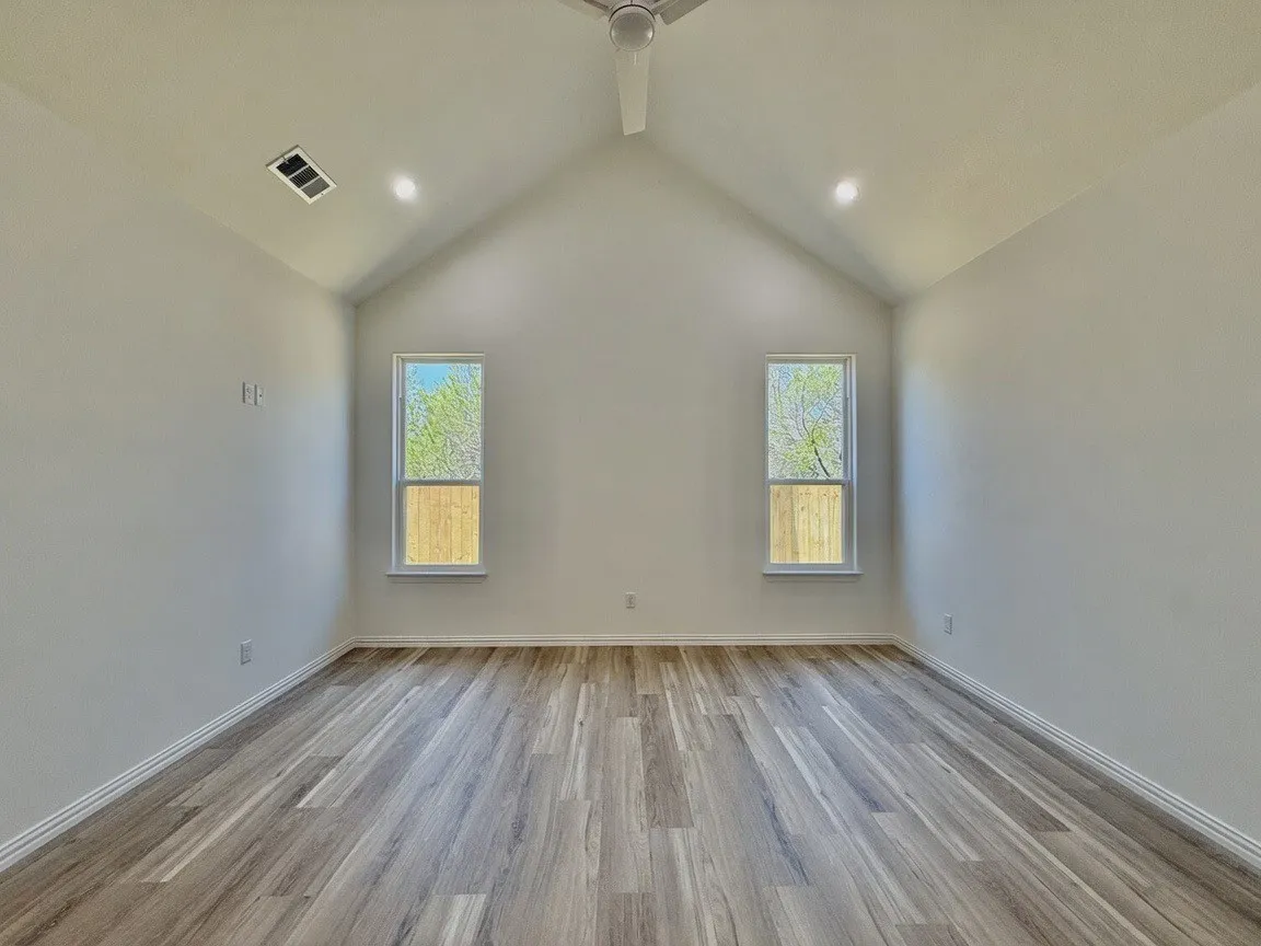 Single Family Residence For Sale in Hood County , 4620 Evening View Drive, Granbury, Texas 76048, 3 Bedroom, 2 Bathroom, 2 Garage spaces, 1,587 Sqft, built in 2026, mls#21327007, Real Estate Agent in Granbury, Homes For Sale in Hood county, Homes For Sale in Granbury, Realtor in Granbury Texas, Real Estate Brokerage Independent Realty Texas, Luminita Cordes Realtor