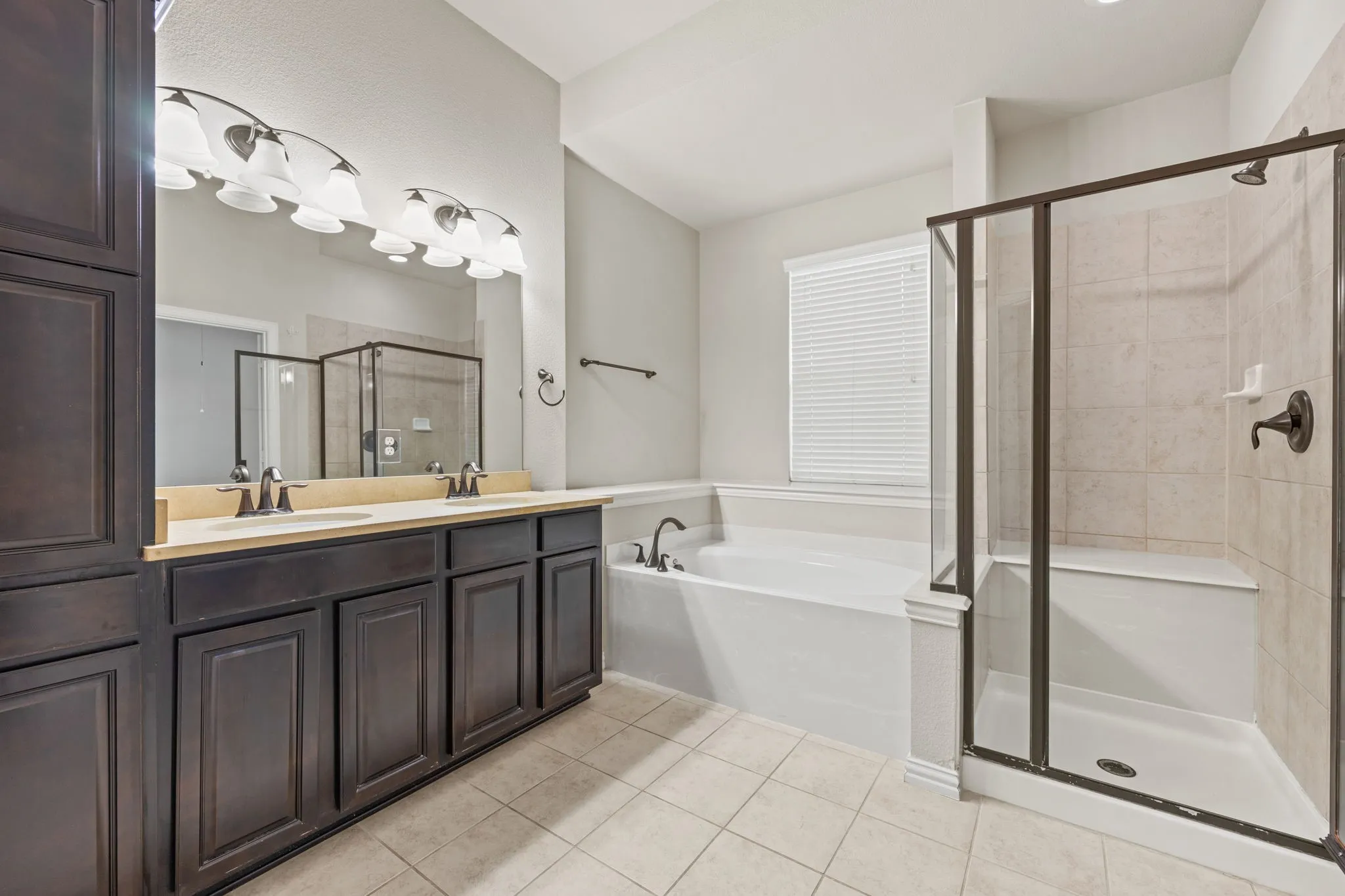 Tub and Shower Stall