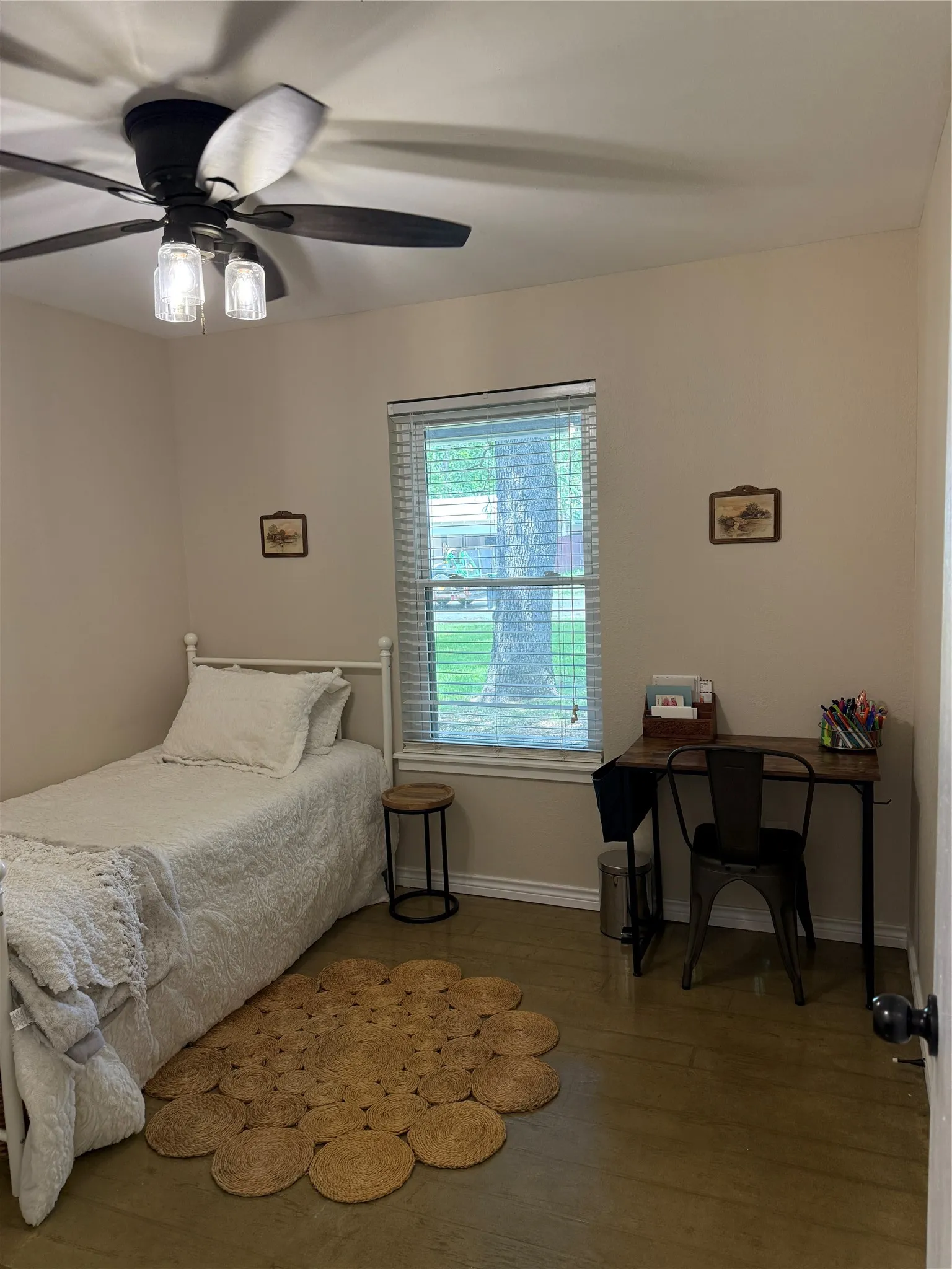 Single Family Residence For Sale in Erath County , 1530 W Groesbeck Street, Stephenville, Texas 76401, 3 Bedrooms, 2 Bathrooms, 1 Garage spaces, 1,207 Sqft, built in 1983, Price $285,000, mls#21322954, Real Estate Agent in Stephenville, Homes For Sale in Erath county, Homes For Sale in Stephenville, Realtor in Stephenville Texas, Real Estate Brokerage Independent Realty Texas, Luminita Cordes Realtor