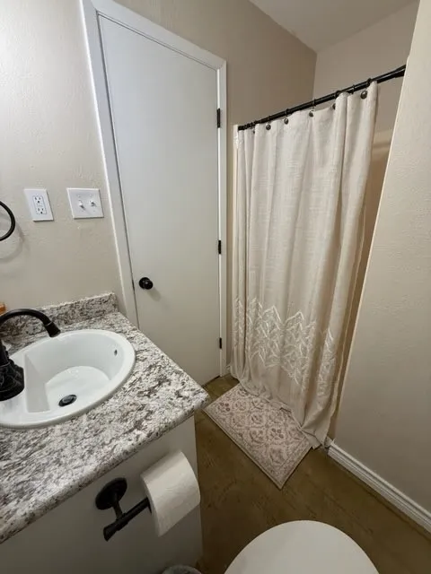 Single Family Residence For Sale in Erath County , 1530 W Groesbeck Street, Stephenville, Texas 76401, 3 Bedrooms, 2 Bathrooms, 1 Garage spaces, 1,207 Sqft, built in 1983, Price $285,000, mls#21322954, Real Estate Agent in Stephenville, Homes For Sale in Erath county, Homes For Sale in Stephenville, Realtor in Stephenville Texas, Real Estate Brokerage Independent Realty Texas, Luminita Cordes Realtor