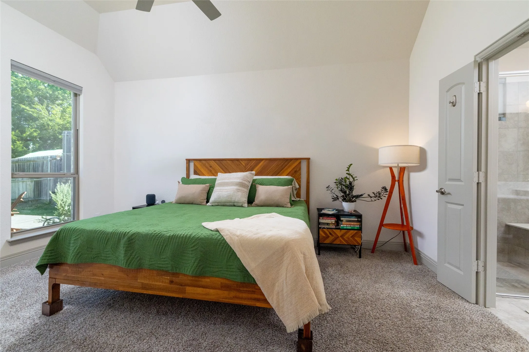 Single Family Residence For Sale in Ellis County , 217 Hillstone Drive, Midlothian, Texas 76065, 4 Bedroom, 3 Bathroom, 2 Garage spaces, 2,414 Sqft, built in 2020, mls#21325411, Real Estate Agent in Midlothian, Homes For Sale in Ellis county, Homes For Sale in Midlothian, Realtor in Midlothian Texas, Real Estate Brokerage Independent Realty Texas, Luminita Cordes Realtor