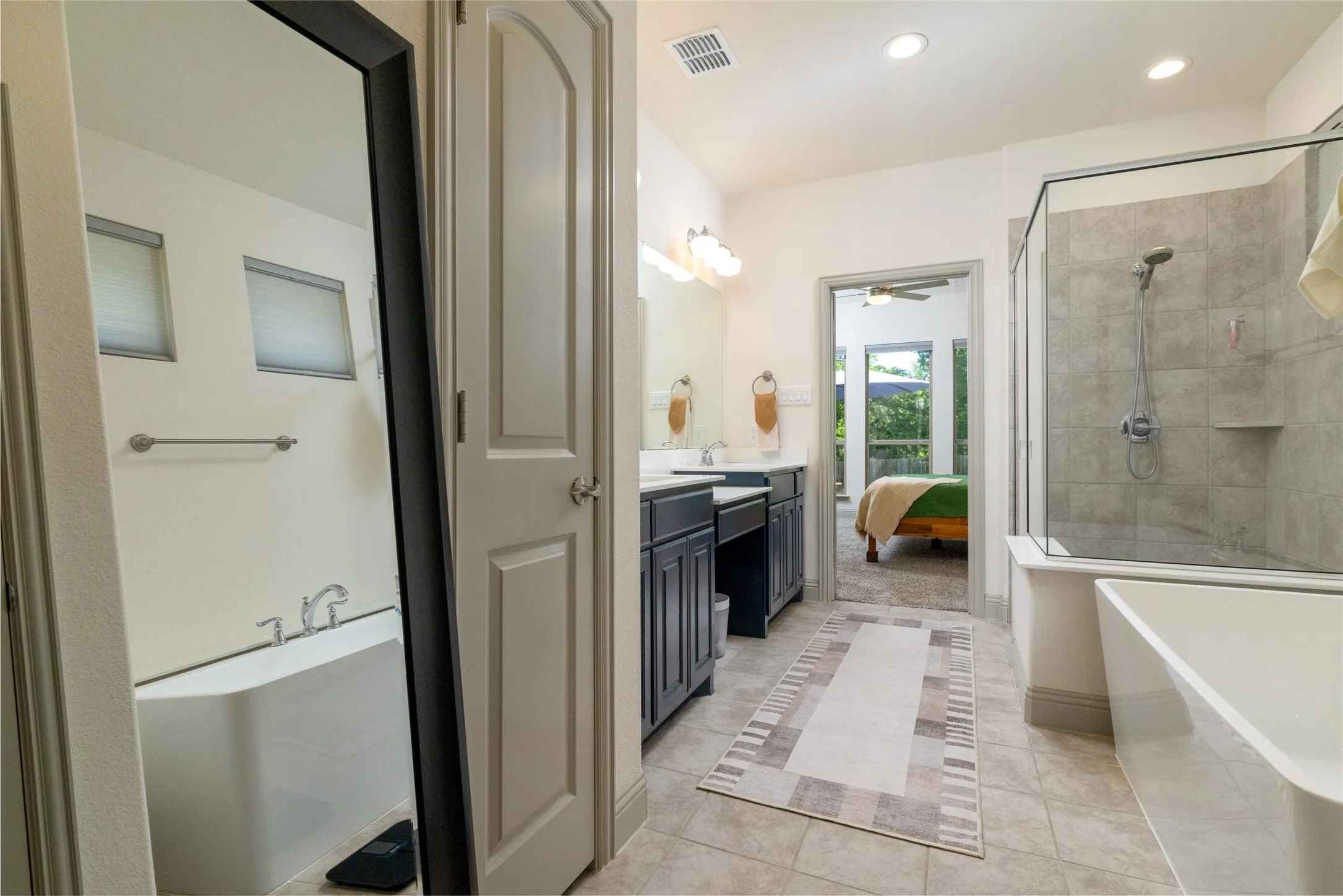 Single Family Residence For Sale in Ellis County , 217 Hillstone Drive, Midlothian, Texas 76065, 4 Bedroom, 3 Bathroom, 2 Garage spaces, 2,414 Sqft, built in 2020, mls#21325411, Real Estate Agent in Midlothian, Homes For Sale in Ellis county, Homes For Sale in Midlothian, Realtor in Midlothian Texas, Real Estate Brokerage Independent Realty Texas, Luminita Cordes Realtor