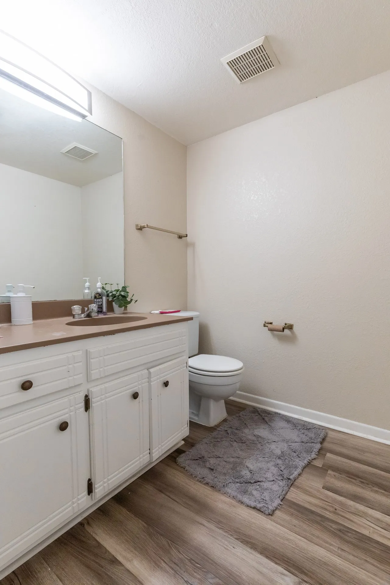 Quadruplex For Sale in Taylor County , 3725 Patty Lynne Street, Abilene, Texas 79606, 8 Bedroom, 8 Bathroom, 4 Garage spaces, 4,096 Sqft, built in 1984, mls#21324651, Real Estate Agent in Abilene, Homes For Sale in Taylor county, Homes For Sale in Abilene, Realtor in Abilene Texas, Real Estate Brokerage Independent Realty Texas, Luminita Cordes Realtor