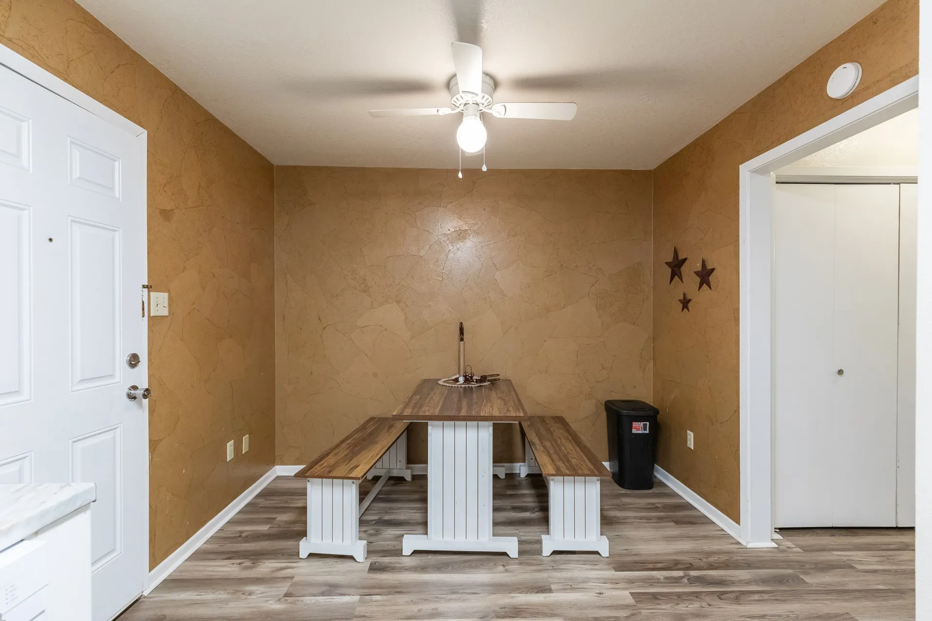 Quadruplex For Sale in Taylor County , 3725 Patty Lynne Street, Abilene, Texas 79606, 8 Bedroom, 8 Bathroom, 4 Garage spaces, 4,096 Sqft, built in 1984, mls#21324651, Real Estate Agent in Abilene, Homes For Sale in Taylor county, Homes For Sale in Abilene, Realtor in Abilene Texas, Real Estate Brokerage Independent Realty Texas, Luminita Cordes Realtor