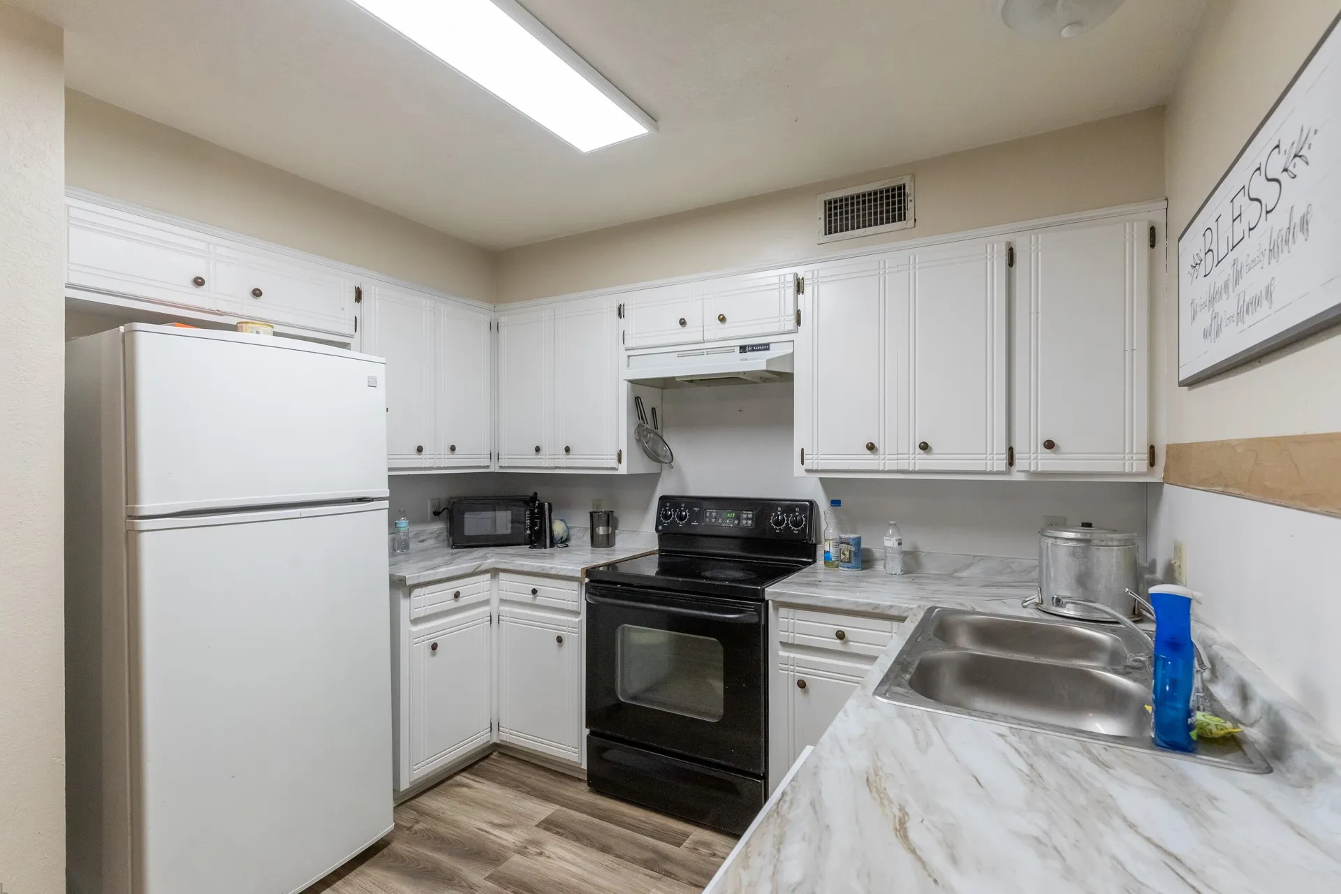 Quadruplex For Sale in Taylor County , 3725 Patty Lynne Street, Abilene, Texas 79606, 8 Bedroom, 8 Bathroom, 4 Garage spaces, 4,096 Sqft, built in 1984, mls#21324651, Real Estate Agent in Abilene, Homes For Sale in Taylor county, Homes For Sale in Abilene, Realtor in Abilene Texas, Real Estate Brokerage Independent Realty Texas, Luminita Cordes Realtor