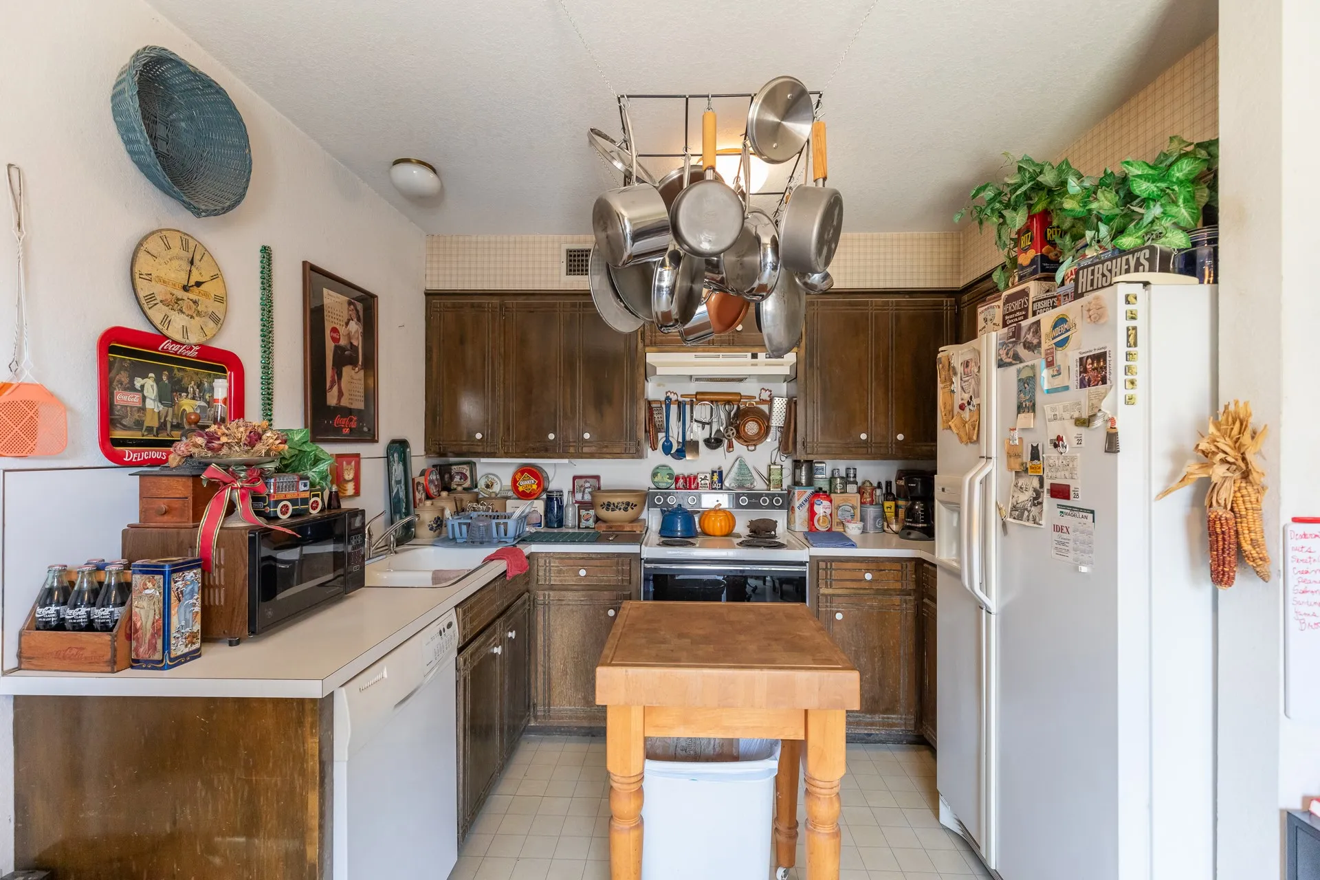 Quadruplex For Sale in Taylor County , 3725 Patty Lynne Street, Abilene, Texas 79606, 8 Bedroom, 8 Bathroom, 4 Garage spaces, 4,096 Sqft, built in 1984, mls#21324651, Real Estate Agent in Abilene, Homes For Sale in Taylor county, Homes For Sale in Abilene, Realtor in Abilene Texas, Real Estate Brokerage Independent Realty Texas, Luminita Cordes Realtor