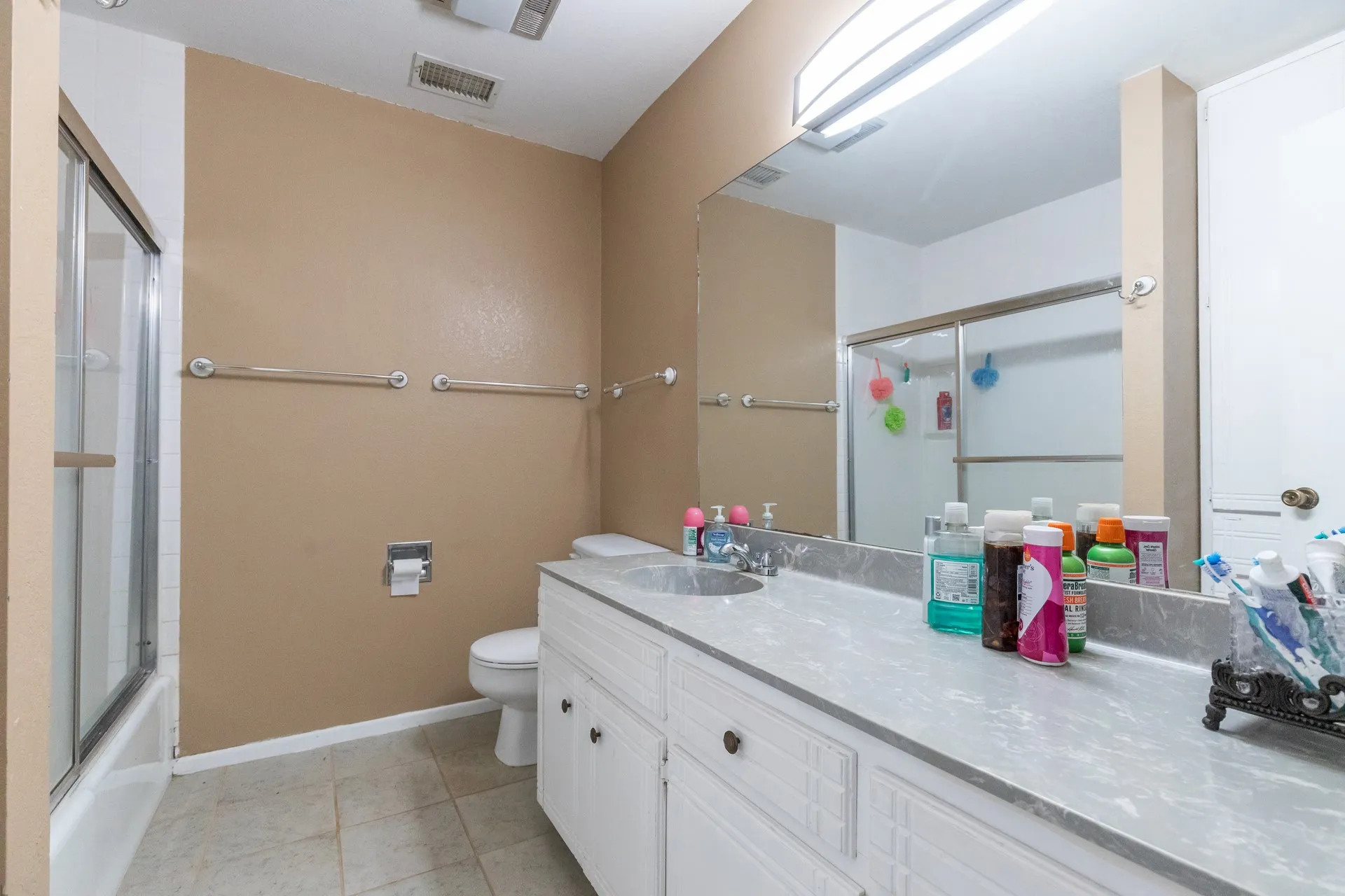Quadruplex For Sale in Taylor County , 3725 Patty Lynne Street, Abilene, Texas 79606, 8 Bedroom, 8 Bathroom, 4 Garage spaces, 4,096 Sqft, built in 1984, mls#21324651, Real Estate Agent in Abilene, Homes For Sale in Taylor county, Homes For Sale in Abilene, Realtor in Abilene Texas, Real Estate Brokerage Independent Realty Texas, Luminita Cordes Realtor
