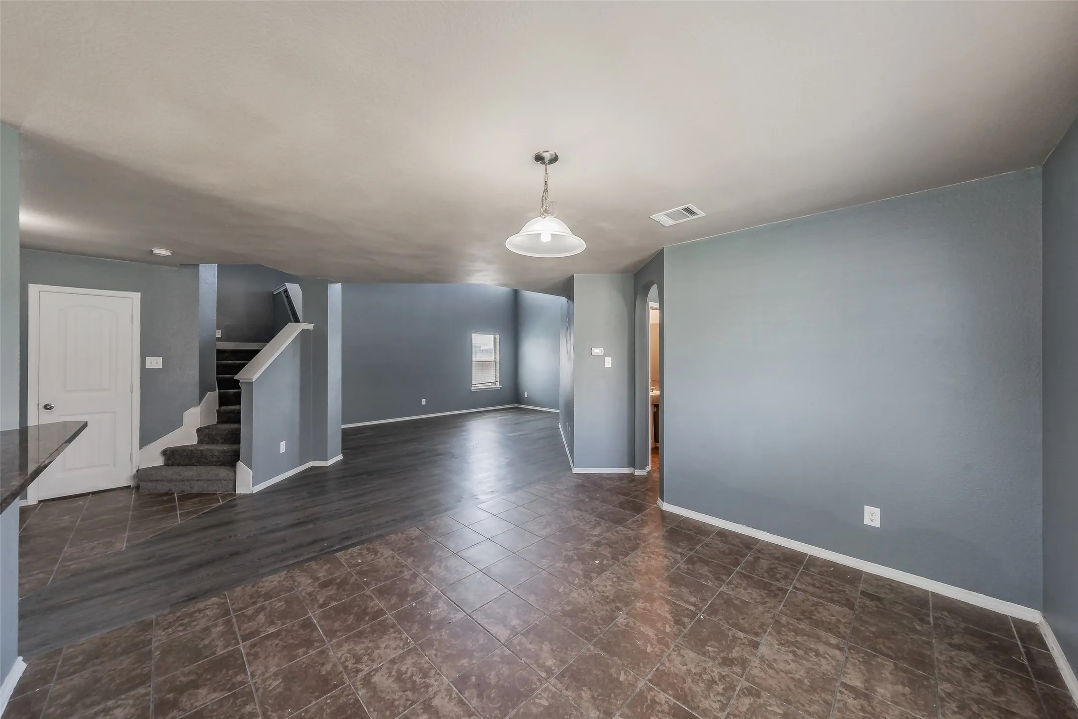 Single Family Residence For Sale in Dallas County , 1758 Overlook Drive, Lancaster, Texas 75146, 3 Bedroom, 3 Bathroom, 2 Garage spaces, 1,979 Sqft, built in 2016, mls#21327335, Real Estate Agent in Lancaster, Homes For Sale in Dallas county, Homes For Sale in Lancaster, Realtor in Lancaster Texas, Real Estate Brokerage Independent Realty Texas, Luminita Cordes Realtor