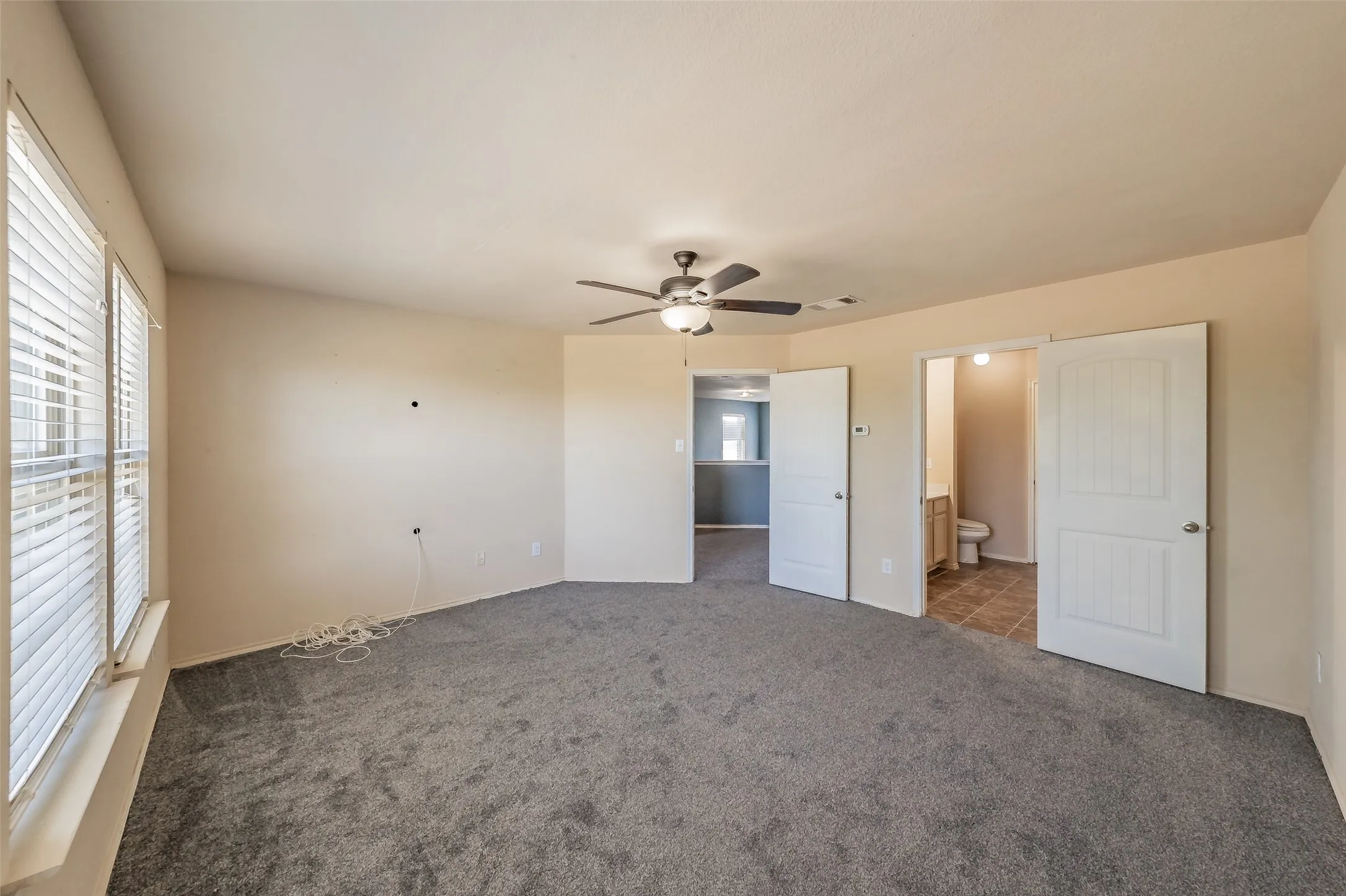 Single Family Residence For Sale in Dallas County , 1758 Overlook Drive, Lancaster, Texas 75146, 3 Bedroom, 3 Bathroom, 2 Garage spaces, 1,979 Sqft, built in 2016, mls#21327335, Real Estate Agent in Lancaster, Homes For Sale in Dallas county, Homes For Sale in Lancaster, Realtor in Lancaster Texas, Real Estate Brokerage Independent Realty Texas, Luminita Cordes Realtor