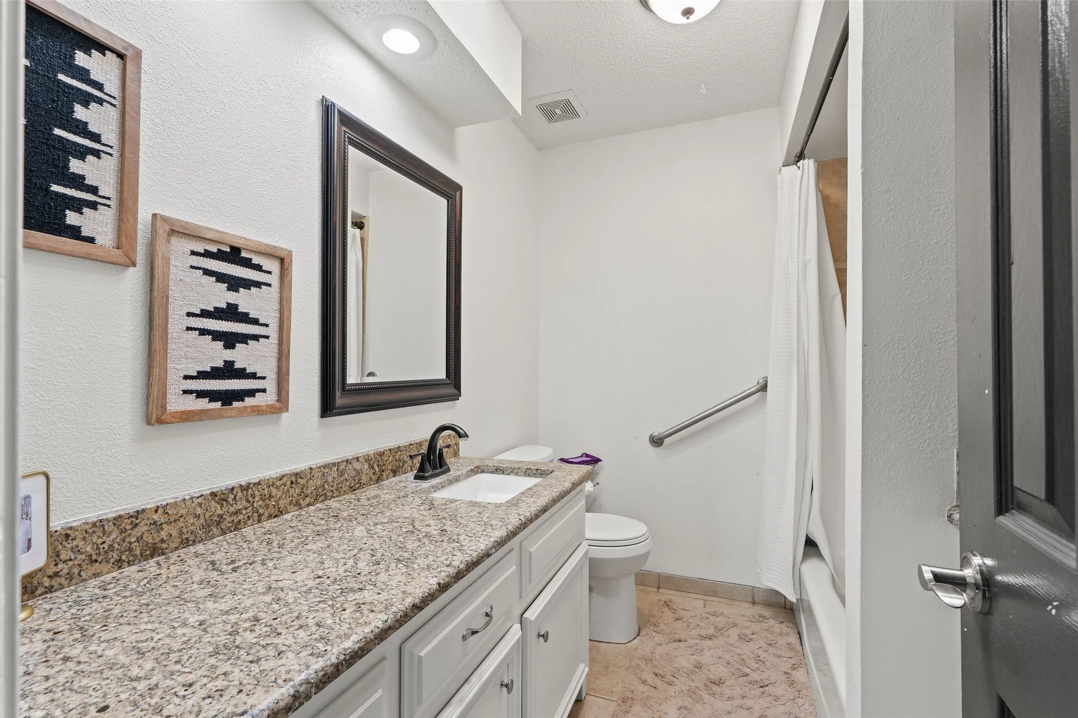 Single Family Residence For Sale in Lubbock County , 2604 Dana Street, Lubbock, Texas 79415, 4 Bedroom, 3 Bathroom, Garage spaces, 2,826 Sqft, built in 1977, mls#21325823, Real Estate Agent in Lubbock, Homes For Sale in Lubbock county, Homes For Sale in Lubbock, Realtor in Lubbock Texas, Real Estate Brokerage Independent Realty Texas, Luminita Cordes Realtor