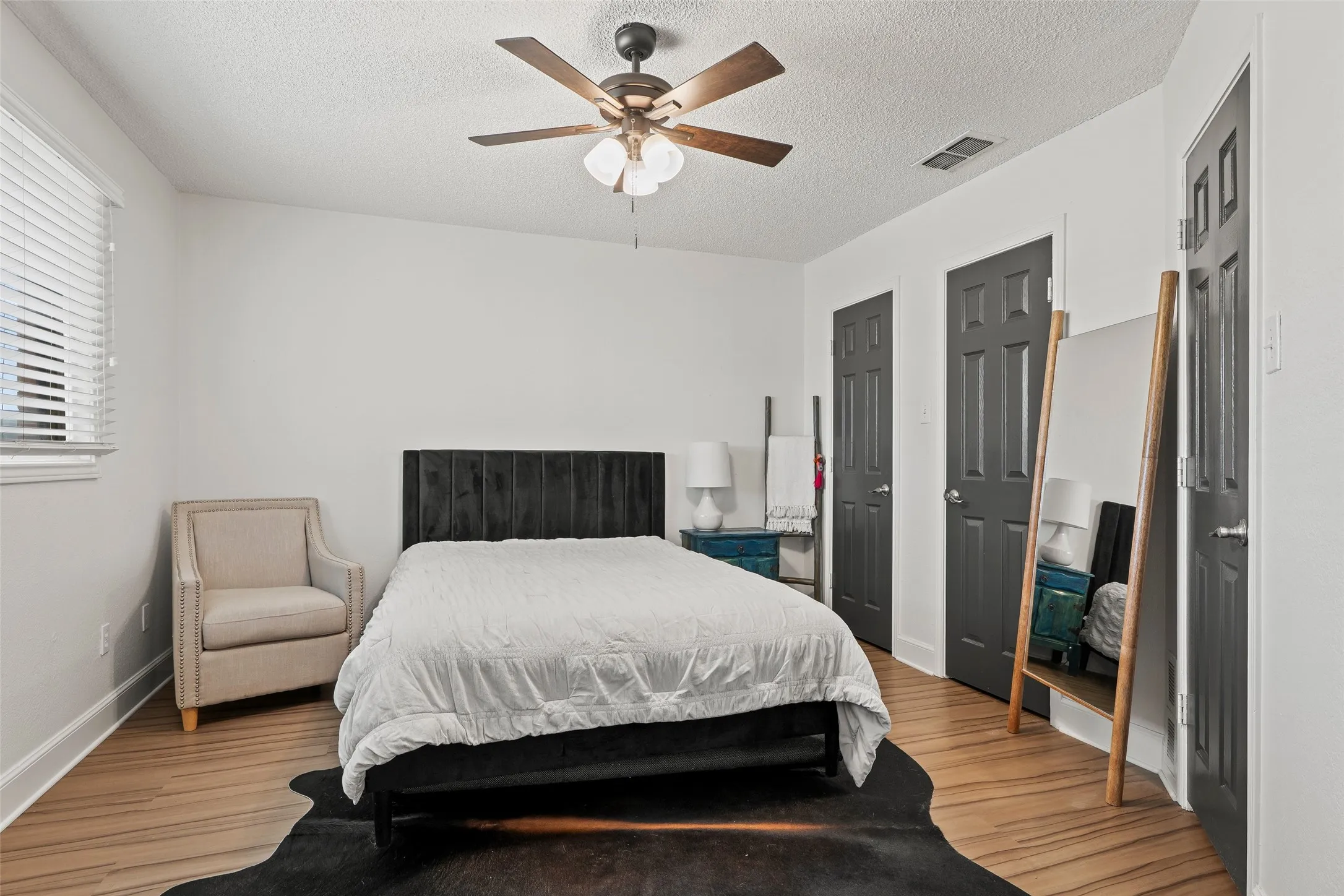 Single Family Residence For Sale in Lubbock County , 2604 Dana Street, Lubbock, Texas 79415, 4 Bedroom, 3 Bathroom, Garage spaces, 2,826 Sqft, built in 1977, mls#21325823, Real Estate Agent in Lubbock, Homes For Sale in Lubbock county, Homes For Sale in Lubbock, Realtor in Lubbock Texas, Real Estate Brokerage Independent Realty Texas, Luminita Cordes Realtor