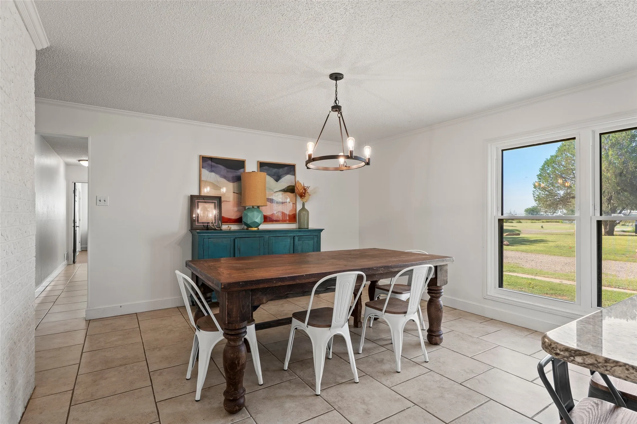 Single Family Residence For Sale in Lubbock County , 2604 Dana Street, Lubbock, Texas 79415, 4 Bedroom, 3 Bathroom, Garage spaces, 2,826 Sqft, built in 1977, mls#21325823, Real Estate Agent in Lubbock, Homes For Sale in Lubbock county, Homes For Sale in Lubbock, Realtor in Lubbock Texas, Real Estate Brokerage Independent Realty Texas, Luminita Cordes Realtor